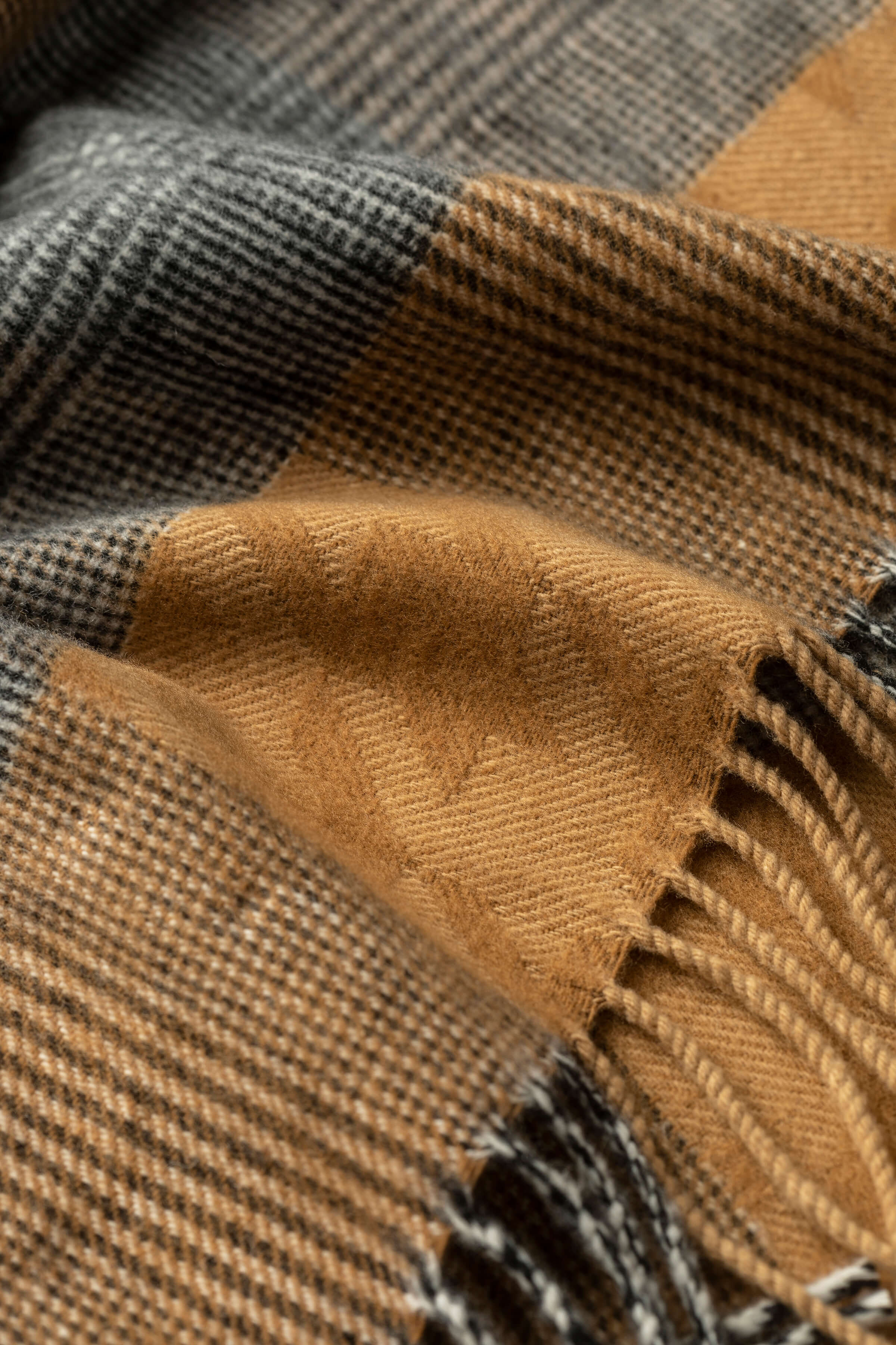 Camel Highgrove Heritage Scarf - 4