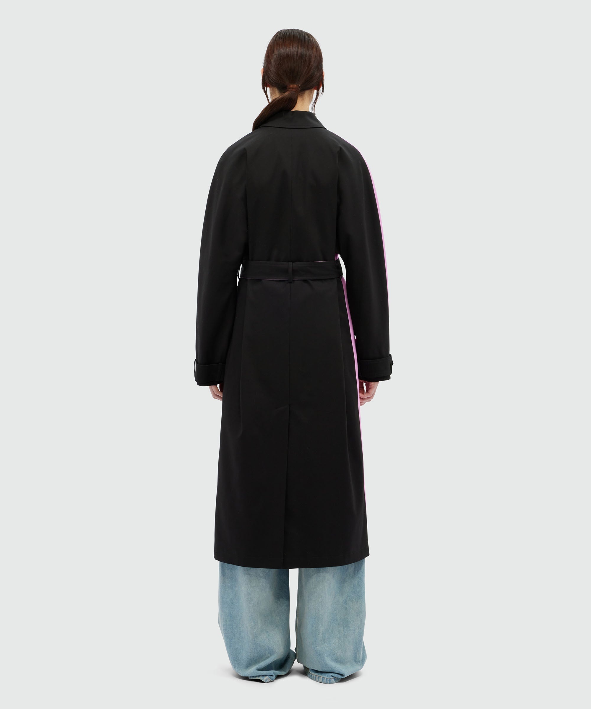 Gabardine trench coat with "Waves" motif - 3