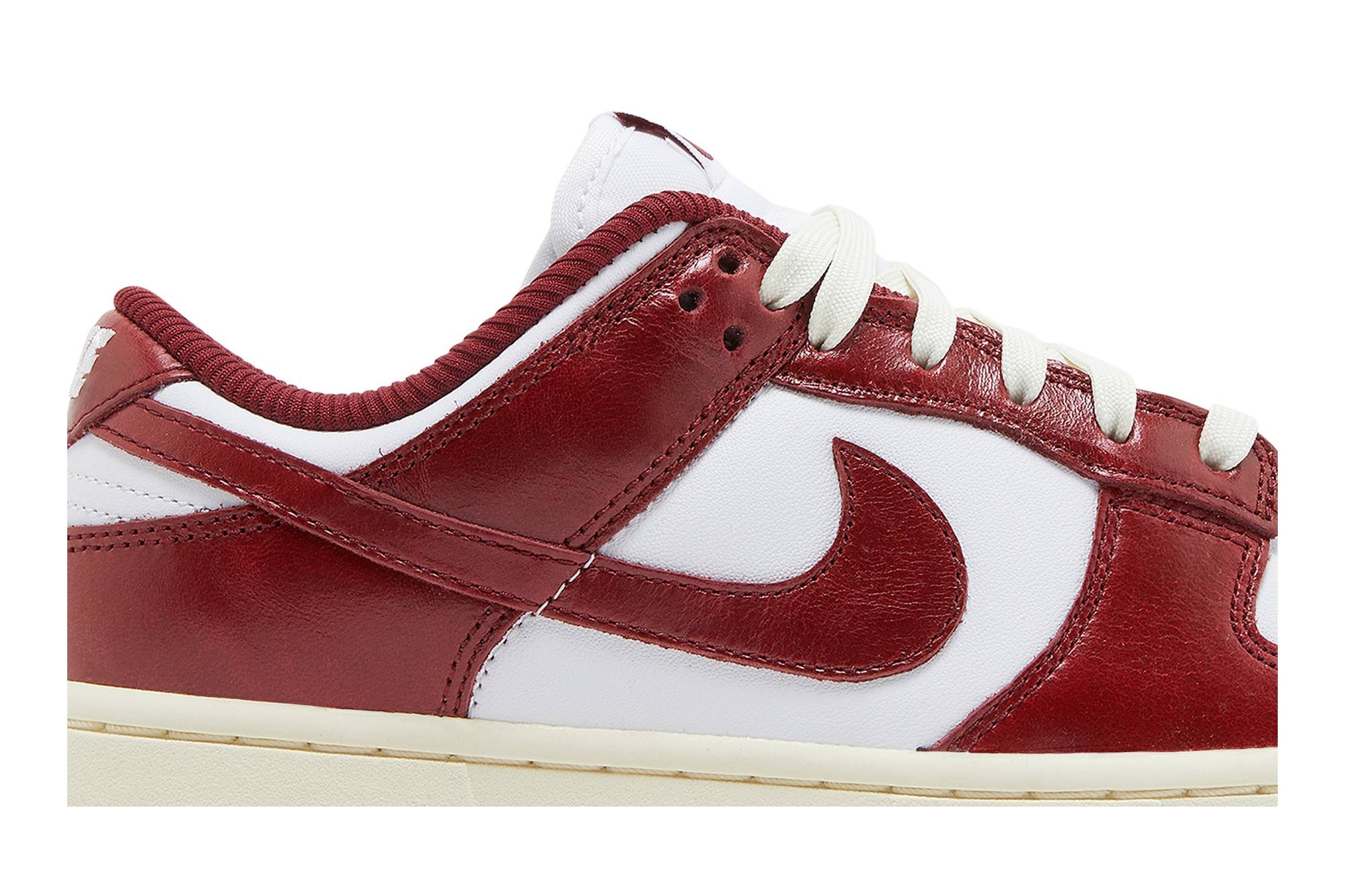 Wmns Dunk Low Premium 'Vintage Red' - 2