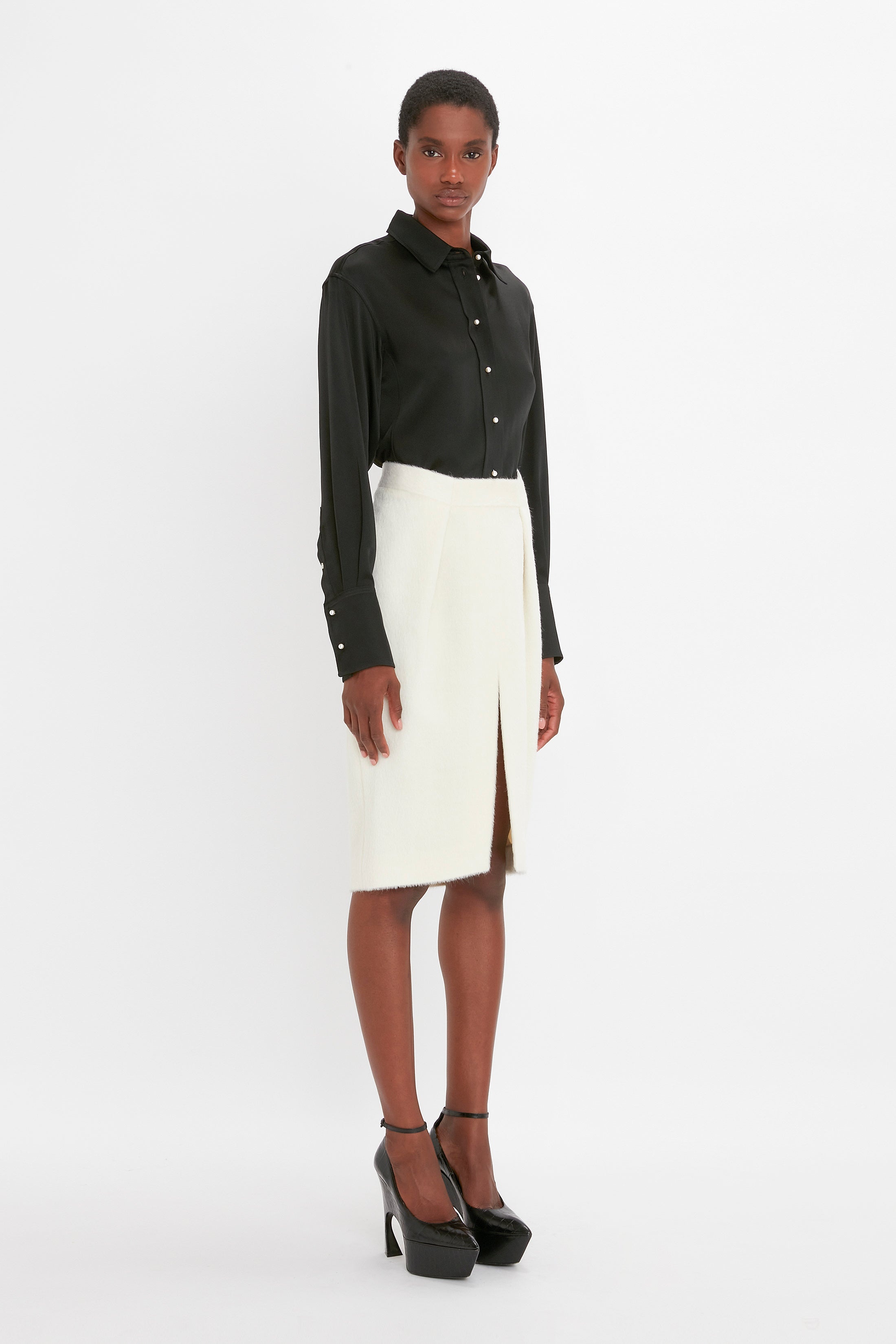 Tailored Midi Skirt In Ivory - 3