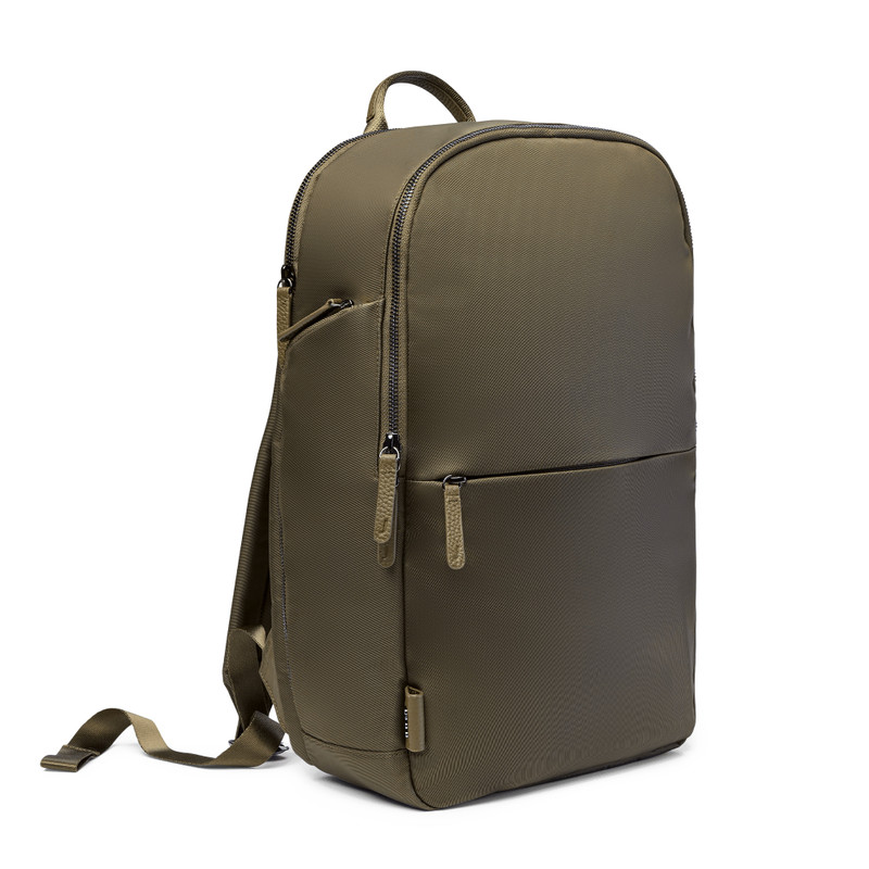 Carry All Backpack 20L 3