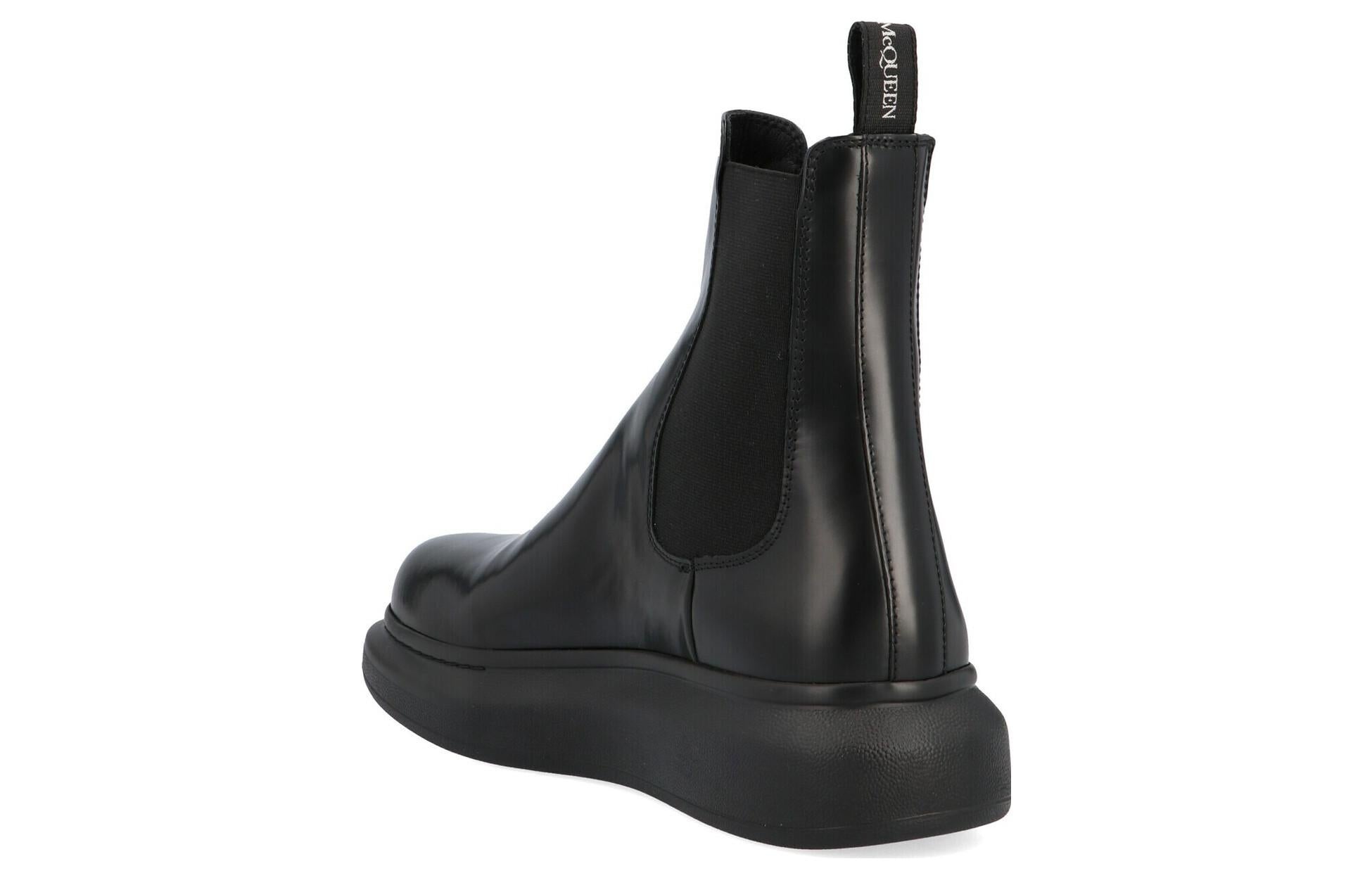 Alexander McQueen Hybrid Chelsea Boot 'Black' 586198WHX521000 - 4