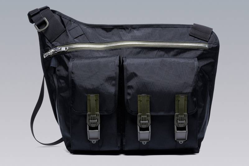 3A-1-LEFT Left Hand Interops Einsatztasche Black 1