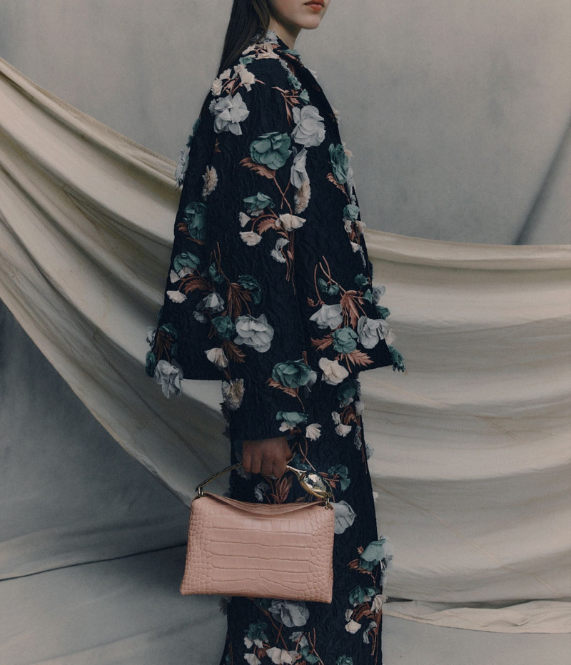 FLORAL EMBROIDERED CLOQUE JACKET 3