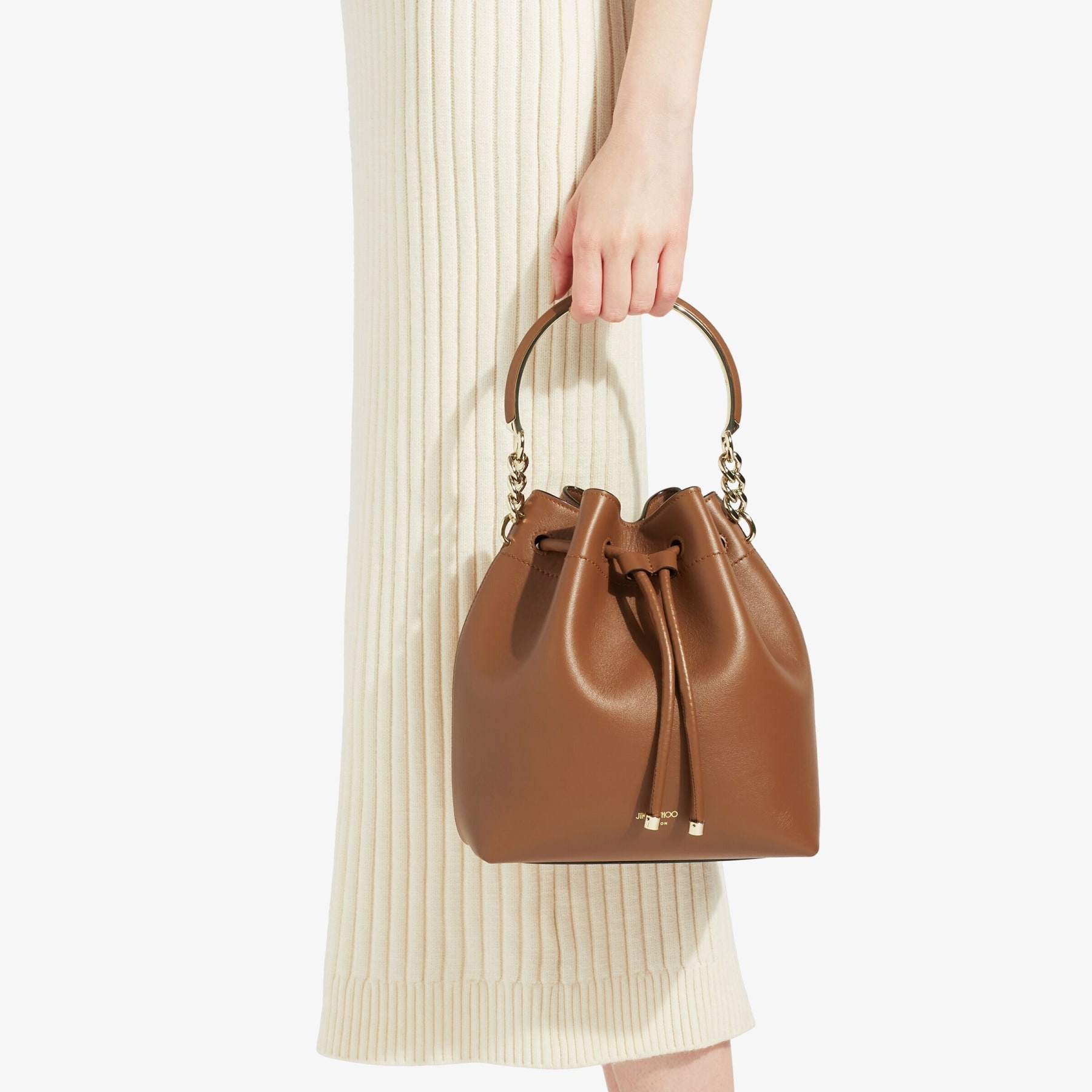 Bon Bon Bucket
Dark Tan Calf Leather Bag with Light Gold Metal Handle - 3