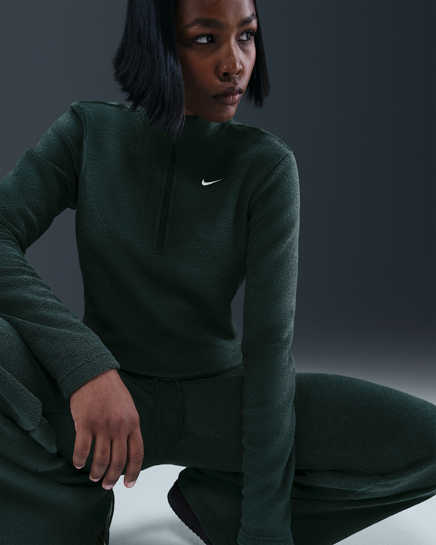 Nike Sportswear Phoenix Plush Women's Slim Long-Sleeve Cozy Fleece 1/2-Zip Top - 3