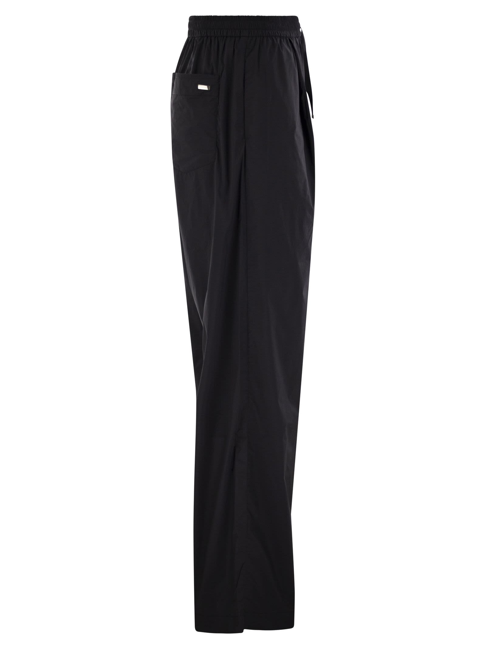 Herno Women Stretch Nylon Trousers - 3
