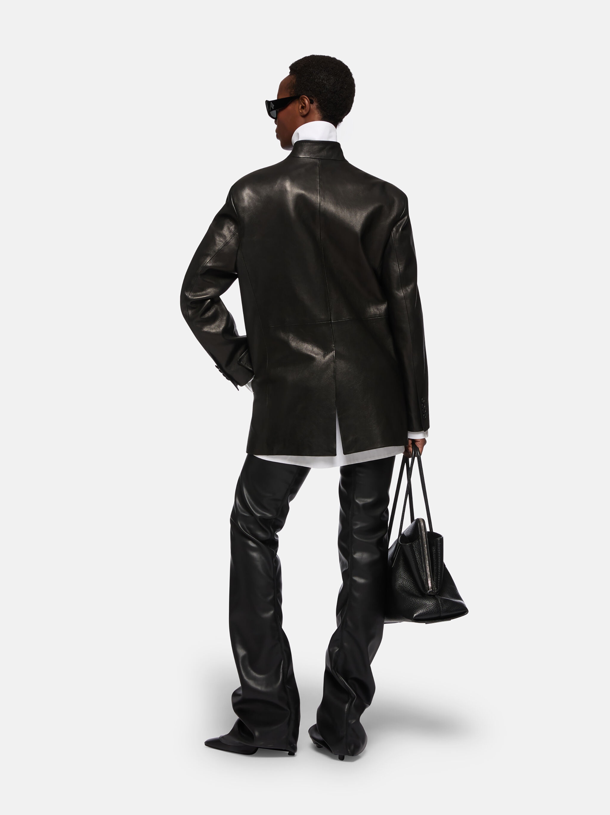 BLACK JACKET - 3