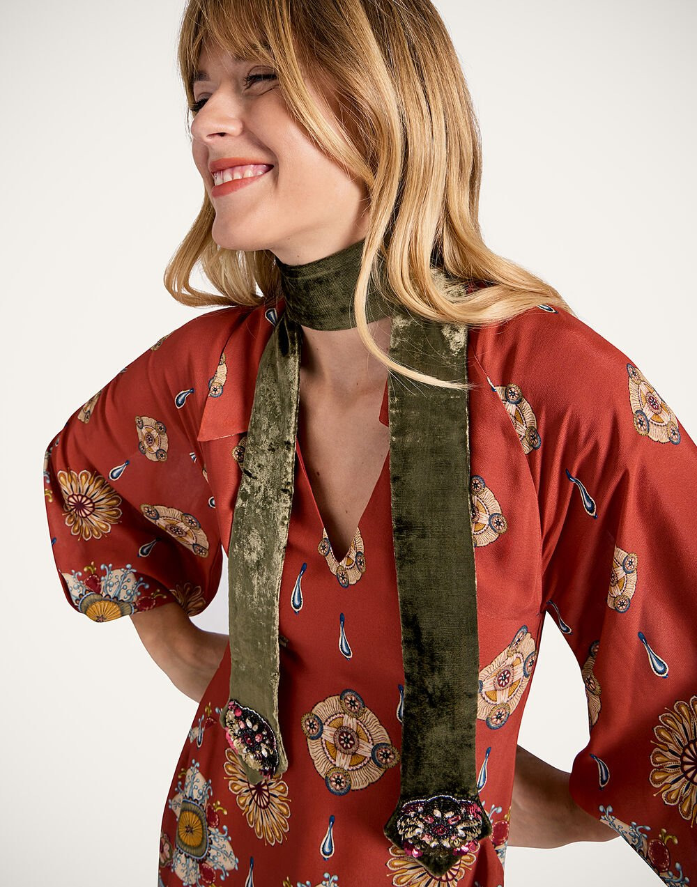 Ella 2-Ways Stole - 3