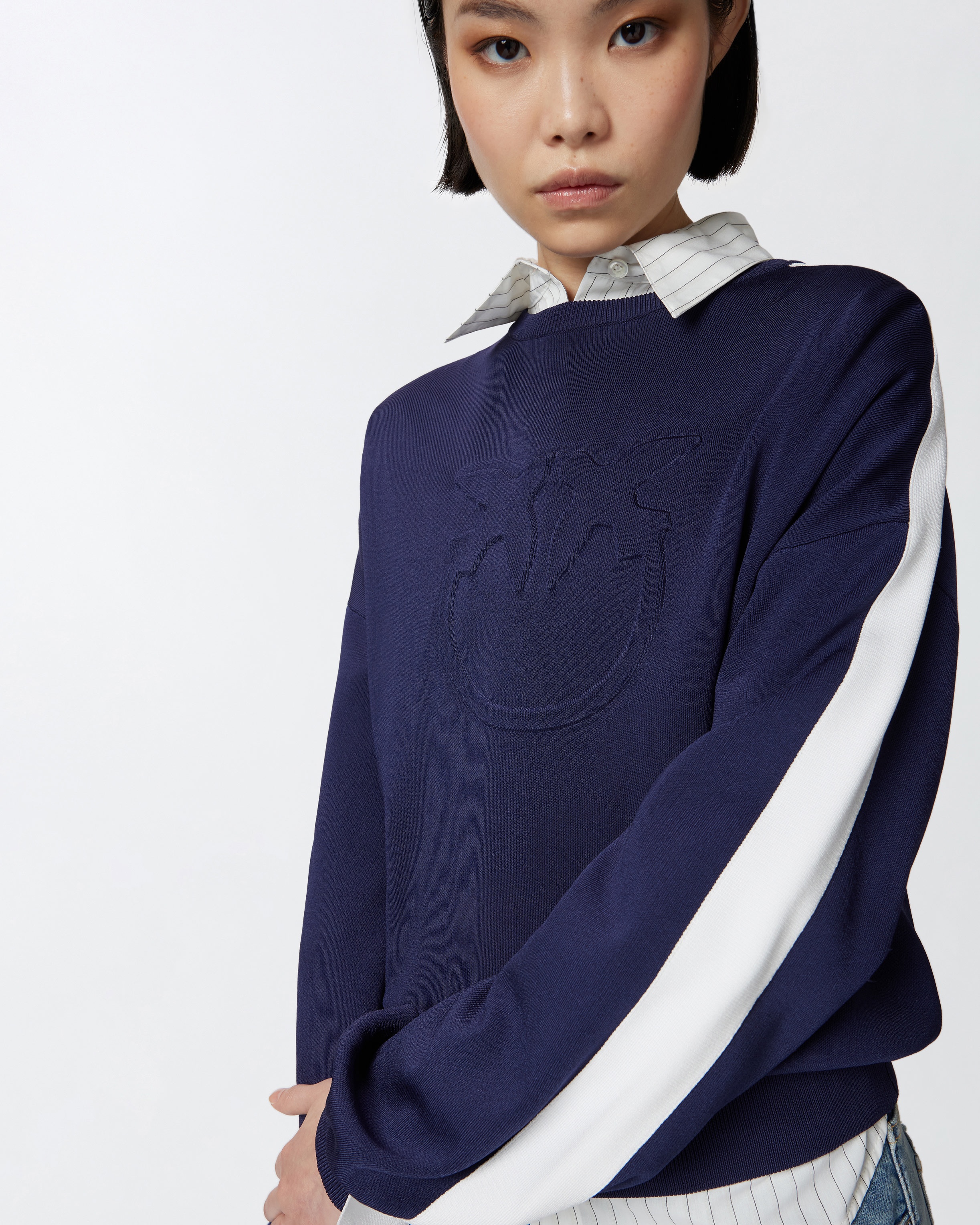 CREW-NECK SWEATSHIRT WITH WIDE SLEEVES AND RAISED LOGO - 5