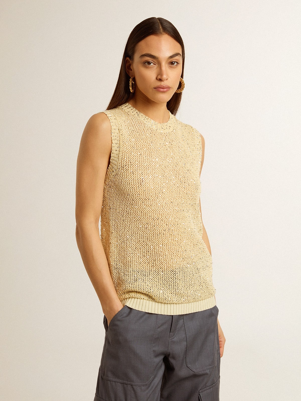 Mesh knit top with sequins and contrasting details - 2