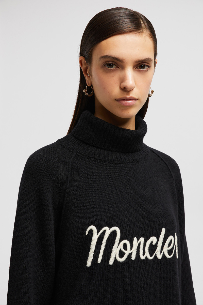 Cashmere & Wool Turtleneck Sweater 4