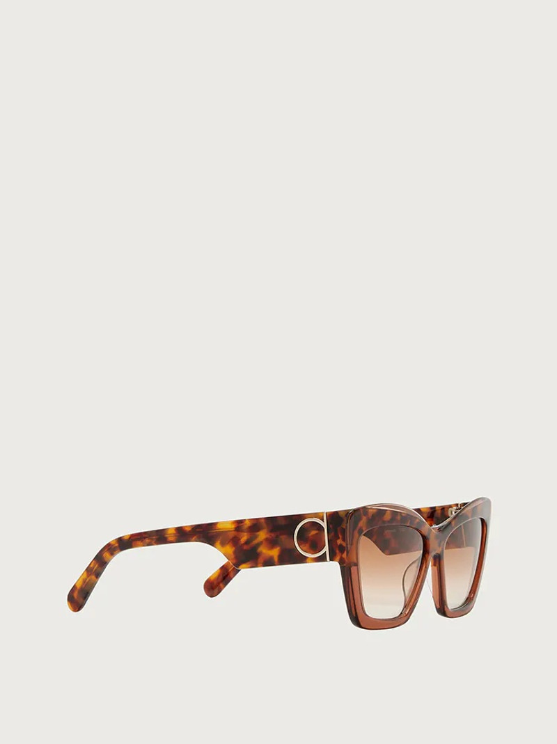 FERRAGAMO SUNGLASSES outlook