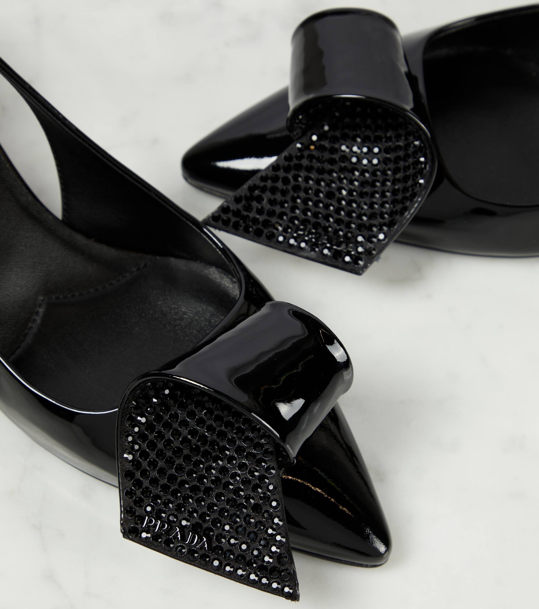 Embellished patent leather slingback pumps - 6