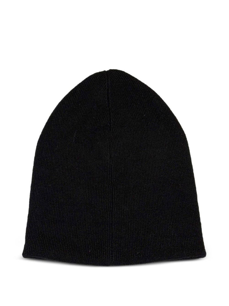 Duane beanie hat 1
