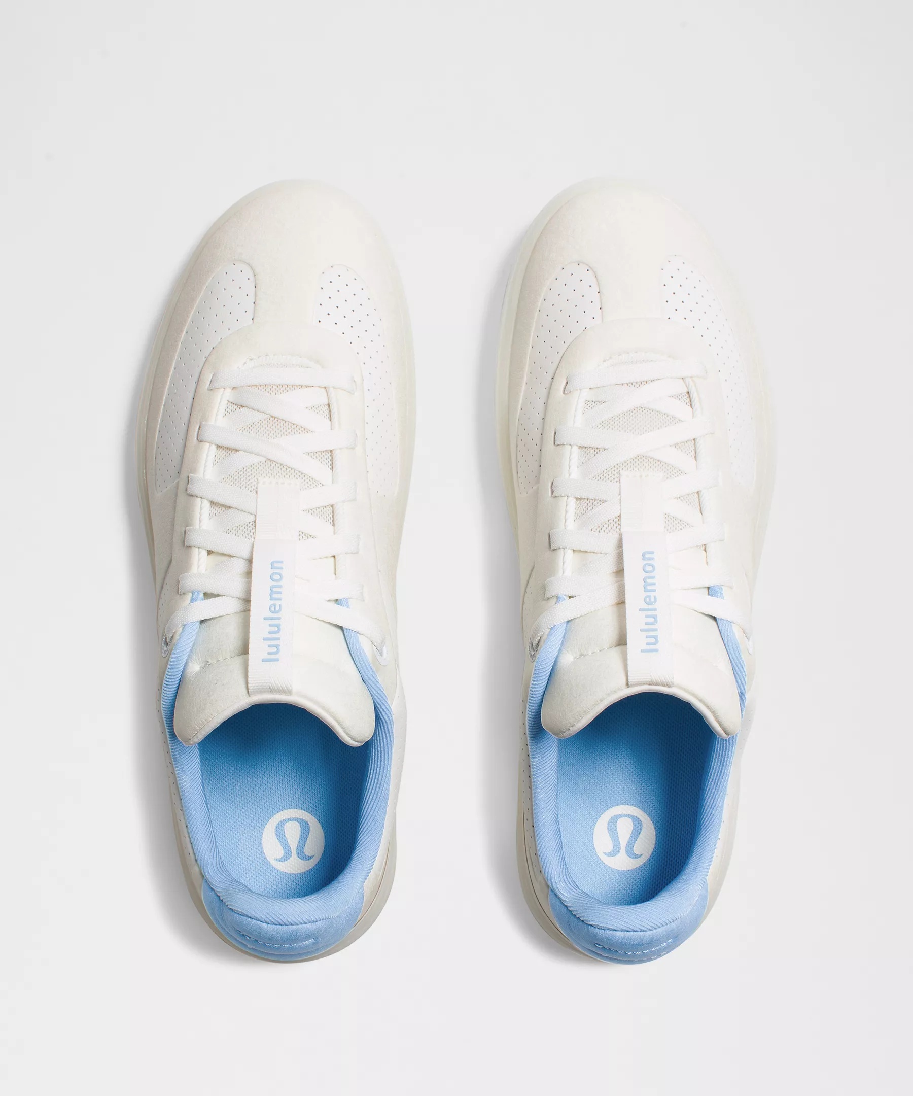 Men's Cityverse Perforated Sneaker - 5