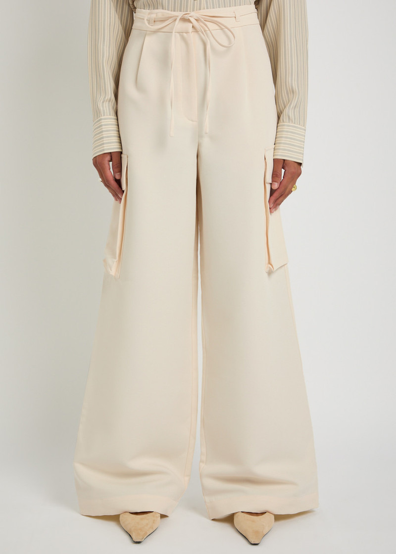RÓHE Rohe Tailored Woven Cargo Trousers outlook