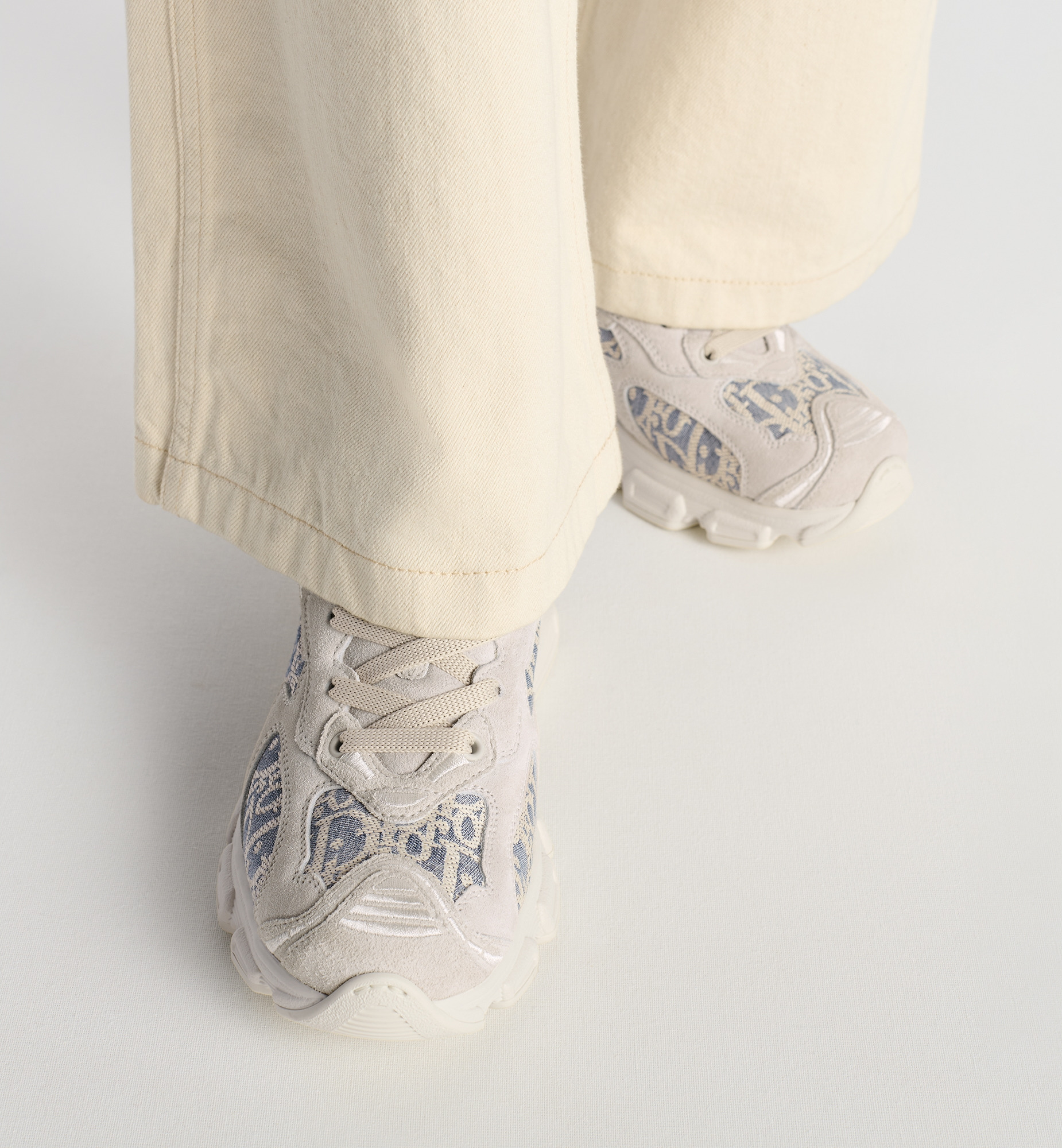 Dior Vibe Sneaker - 2