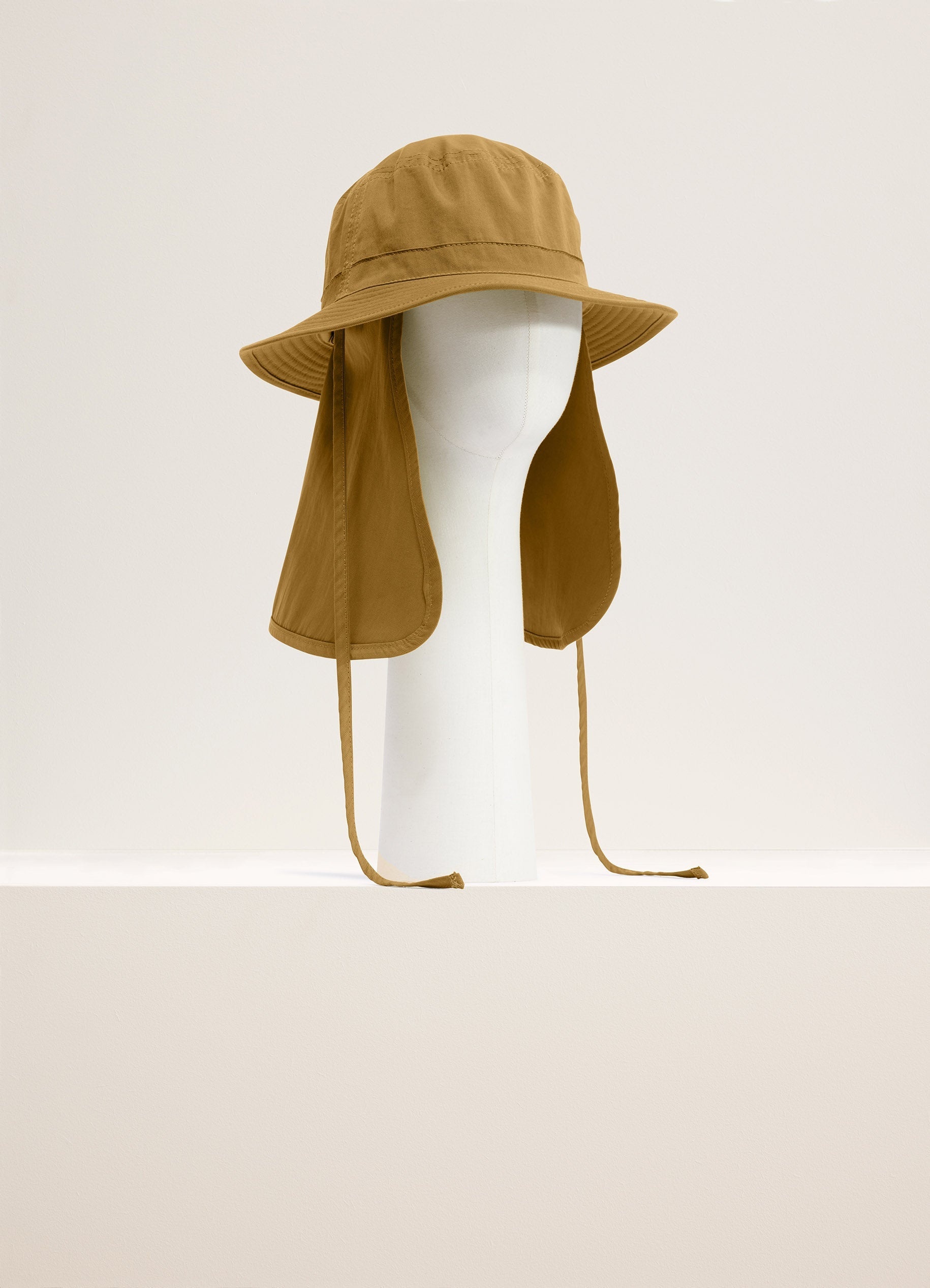 Lemaire DESERT BUCKET HAT | lemaire | REVERSIBLE