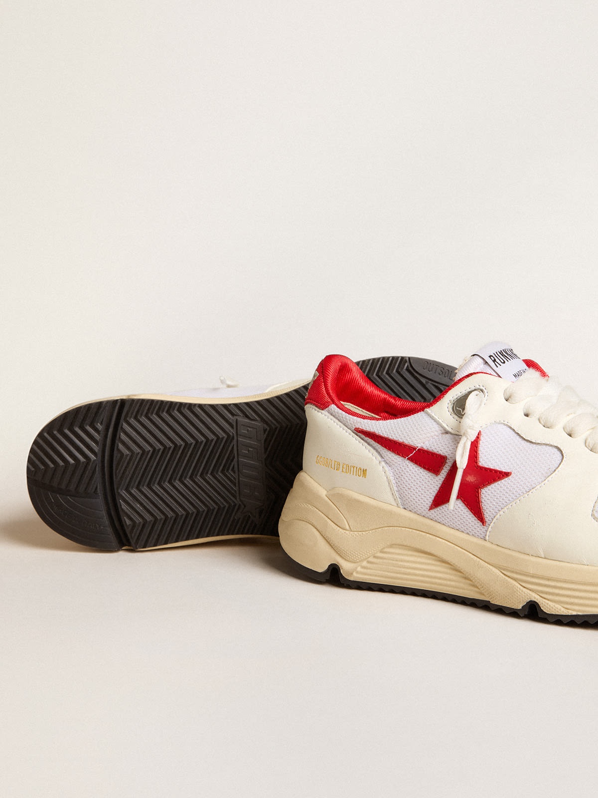 Running Sole LTD in white nappa and nylon with a red leather star - 3
