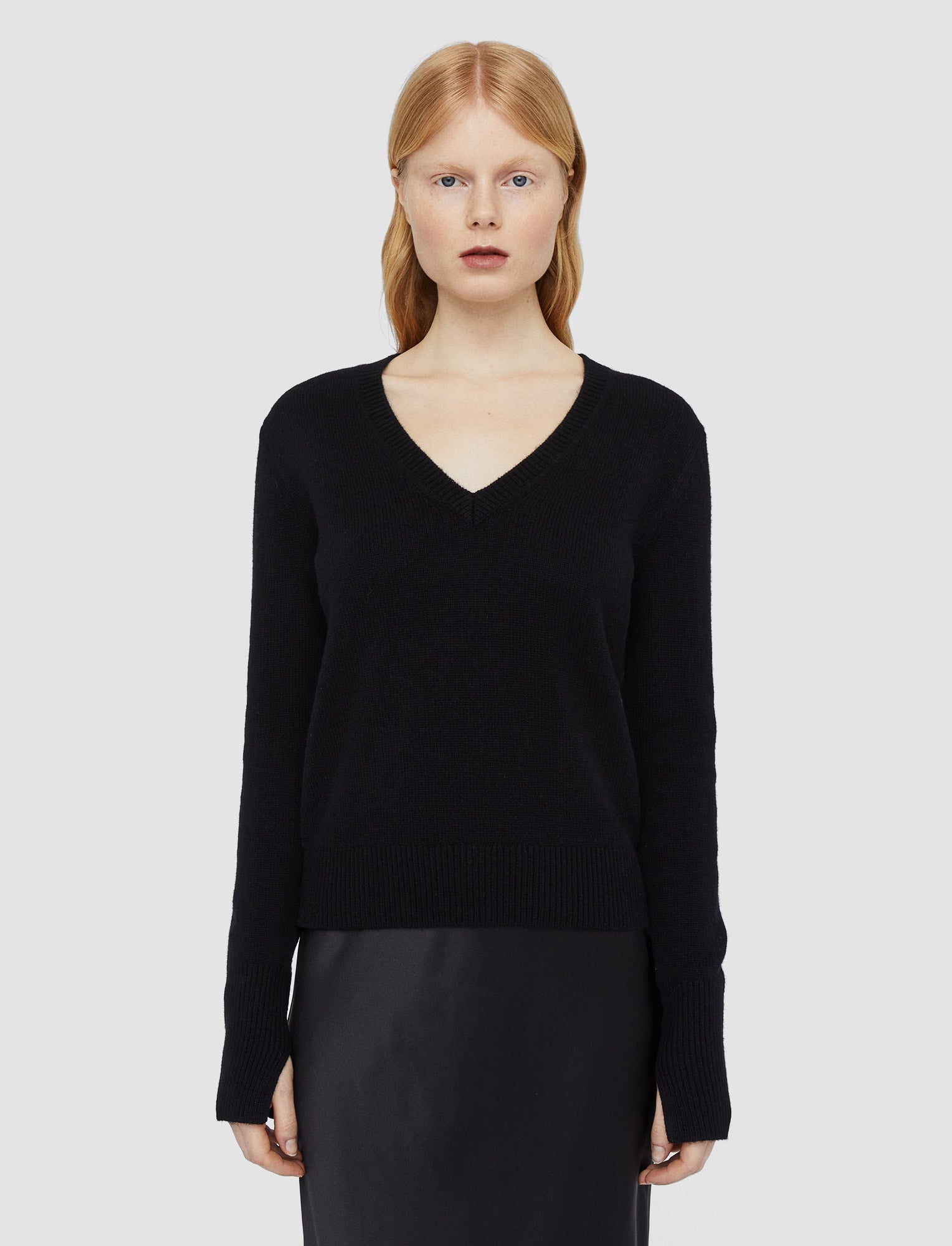Pure Cashmere V Neck Jumper - 3