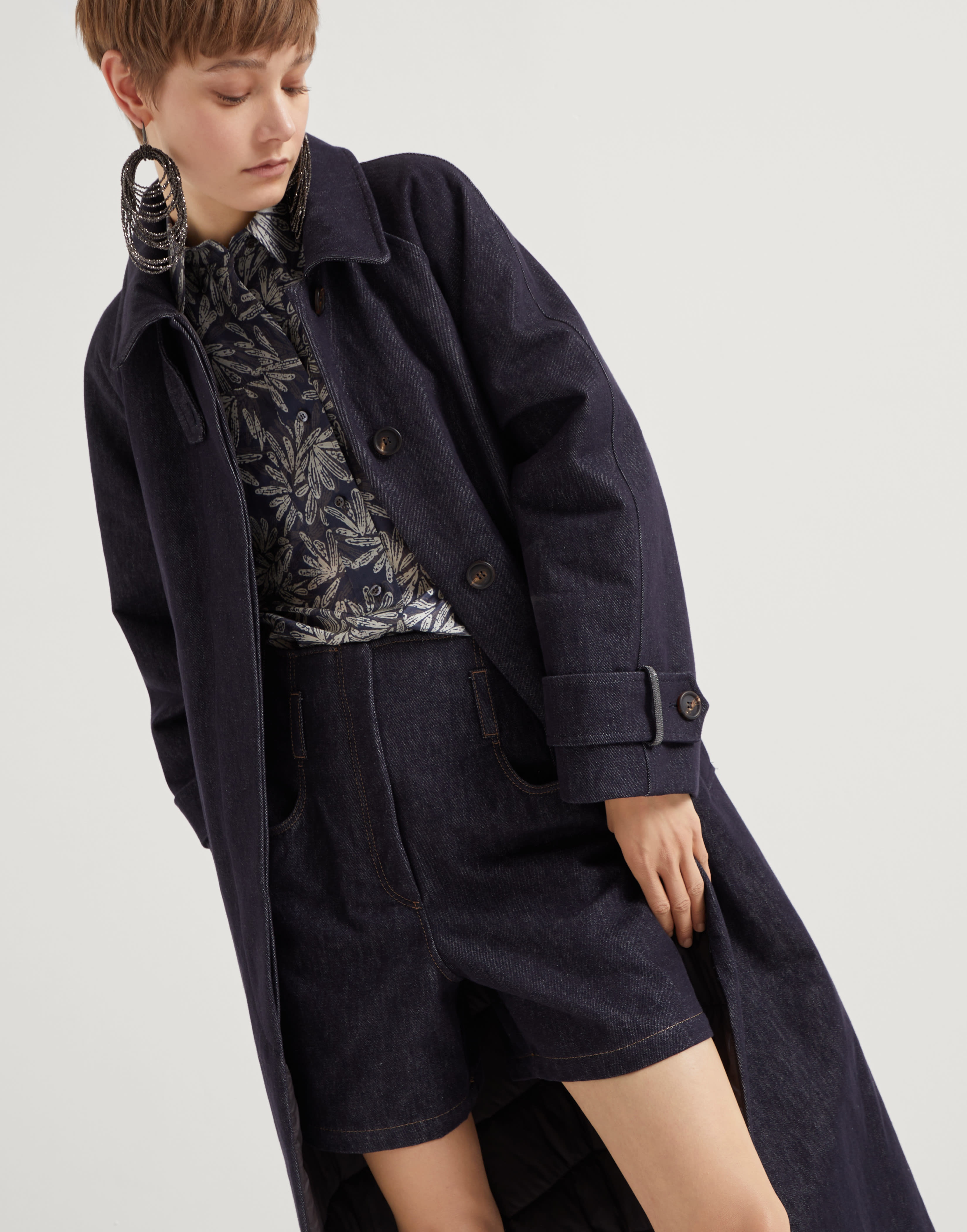 No-fade denim trench with Thermore® padding and shiny cuff details - 4