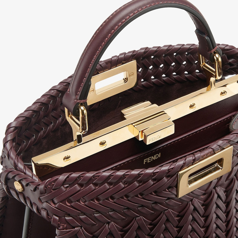 Peekaboo ISeeU Small 5