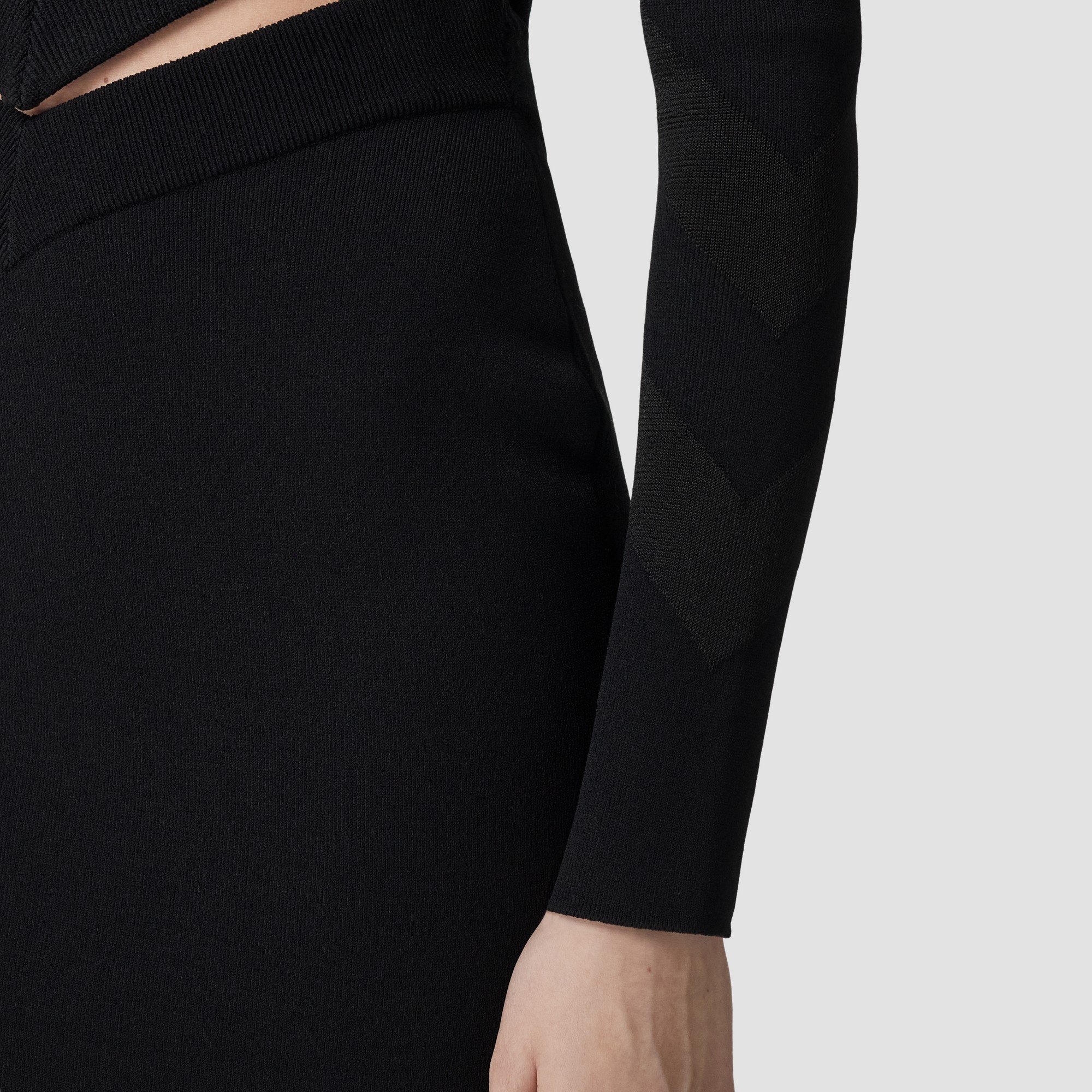 Viscose Blend Knitted Pencil Skirt - 2