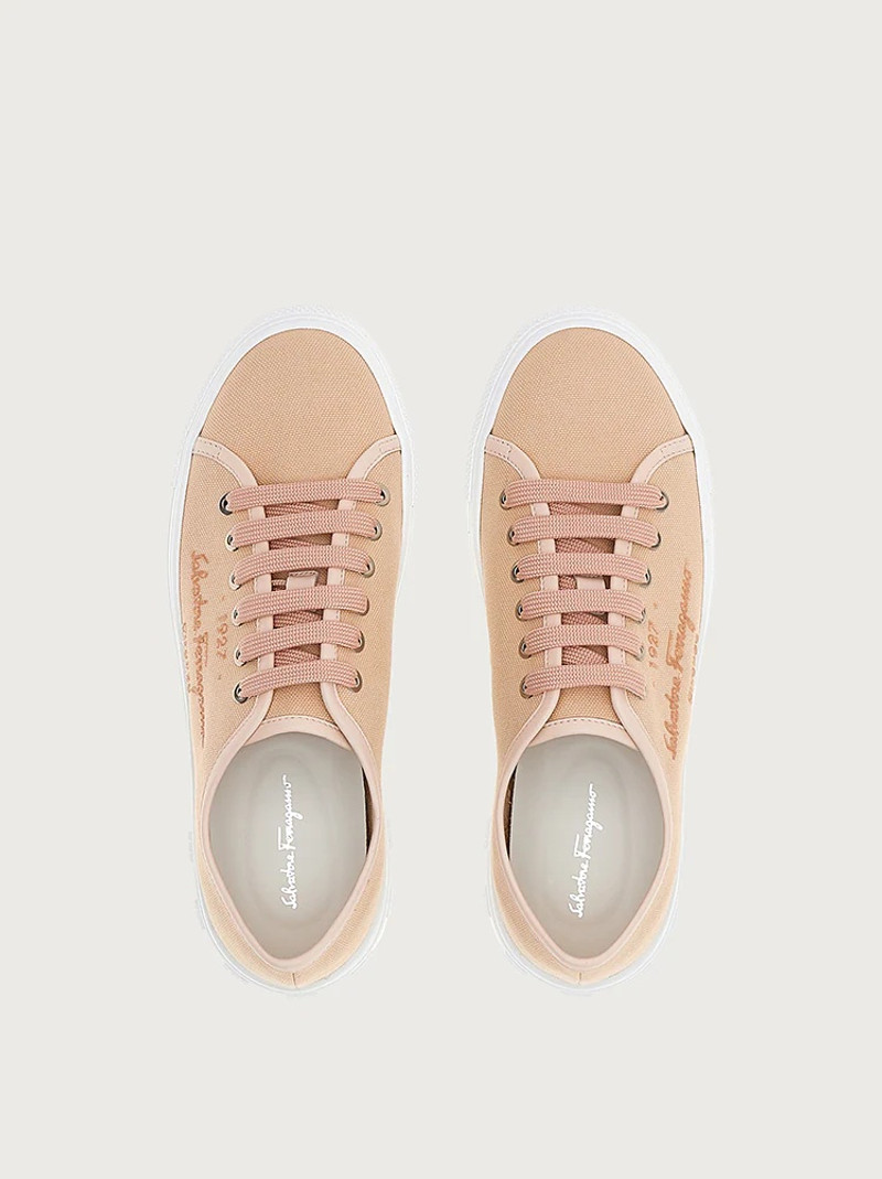 FERRAGAMO LOW CUT SNEAKER outlook
