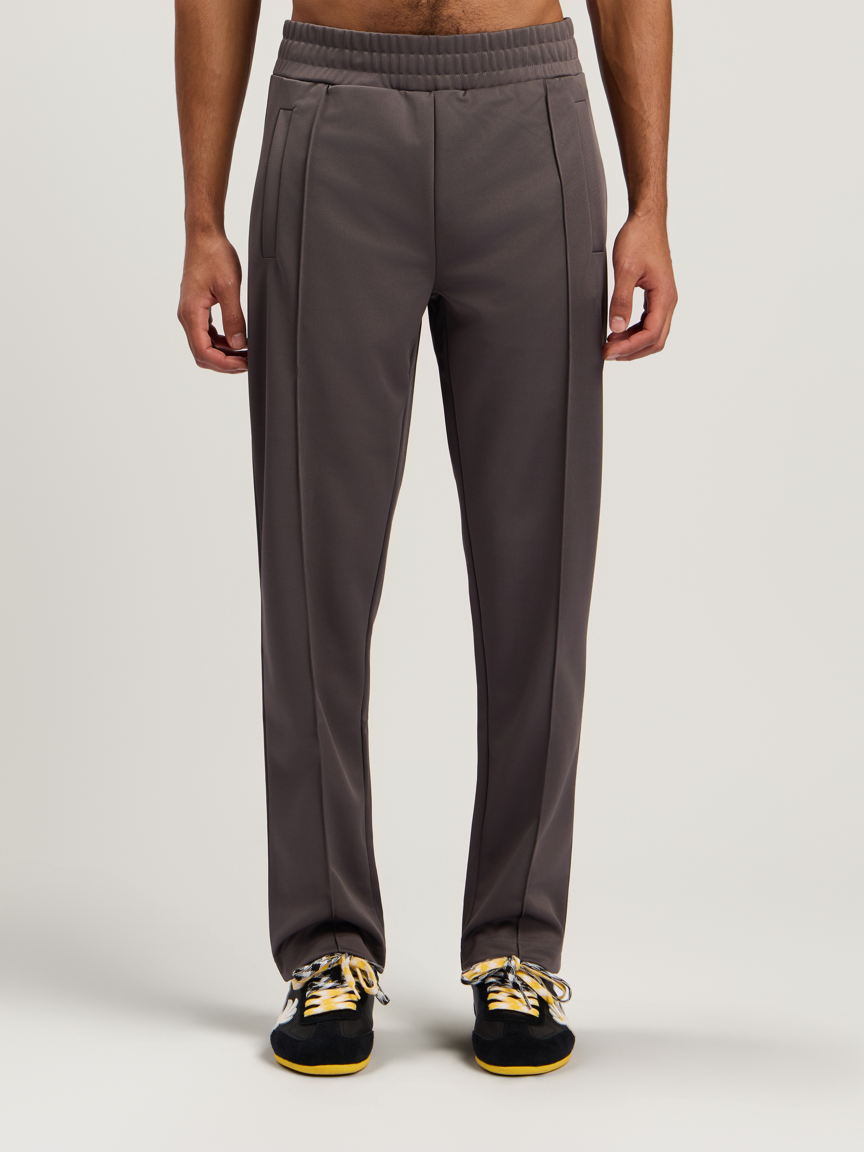 Back Curved Logo Track Pants - 3