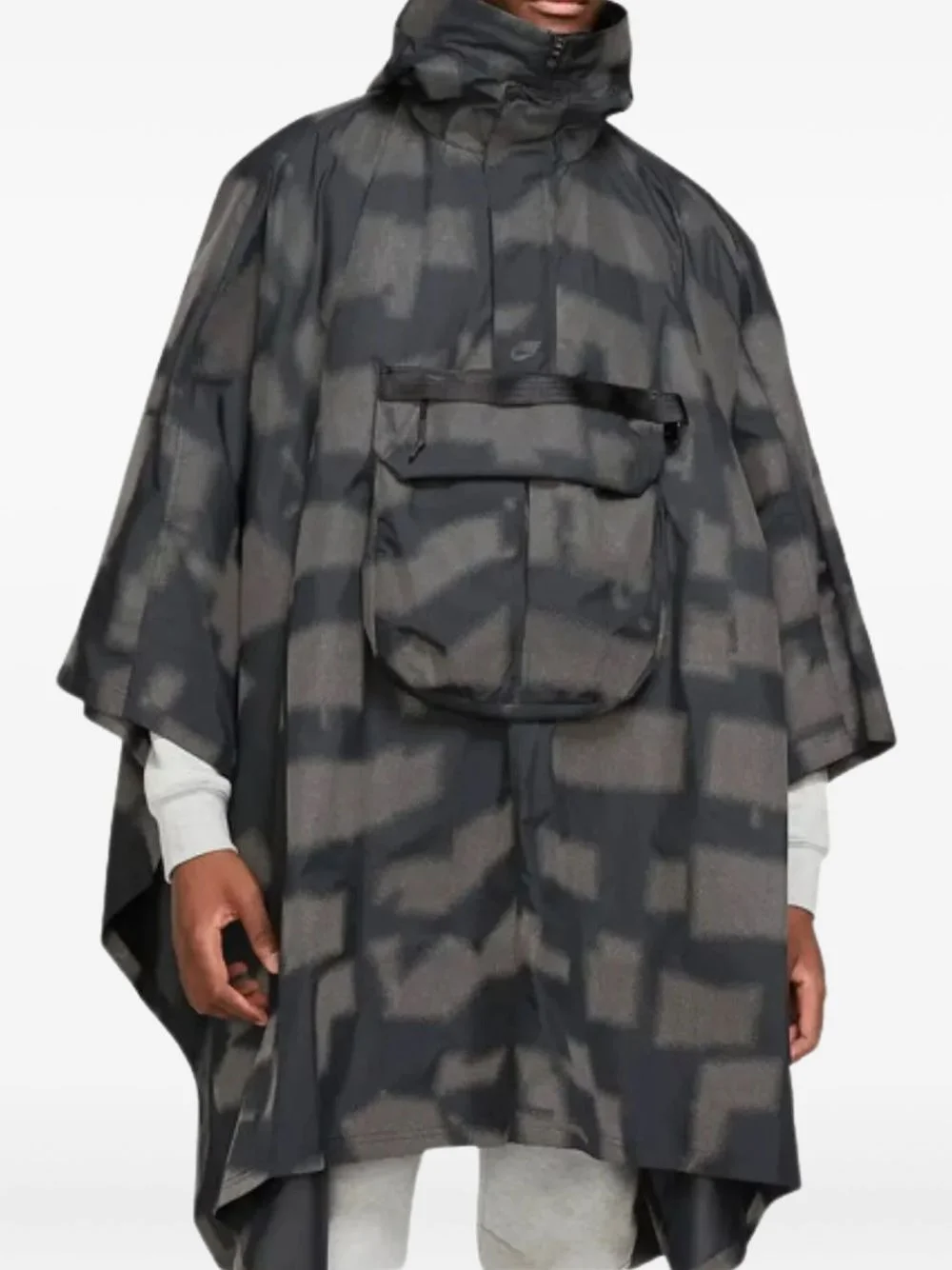 Storm-fit Tech Pack reflective poncho - 1