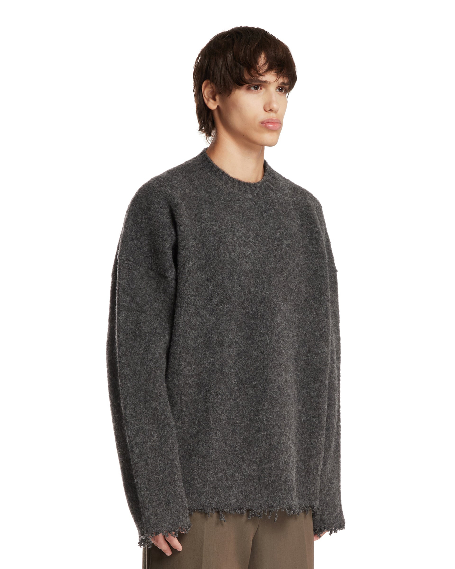Gray Sweater with Fringed Hem - 4