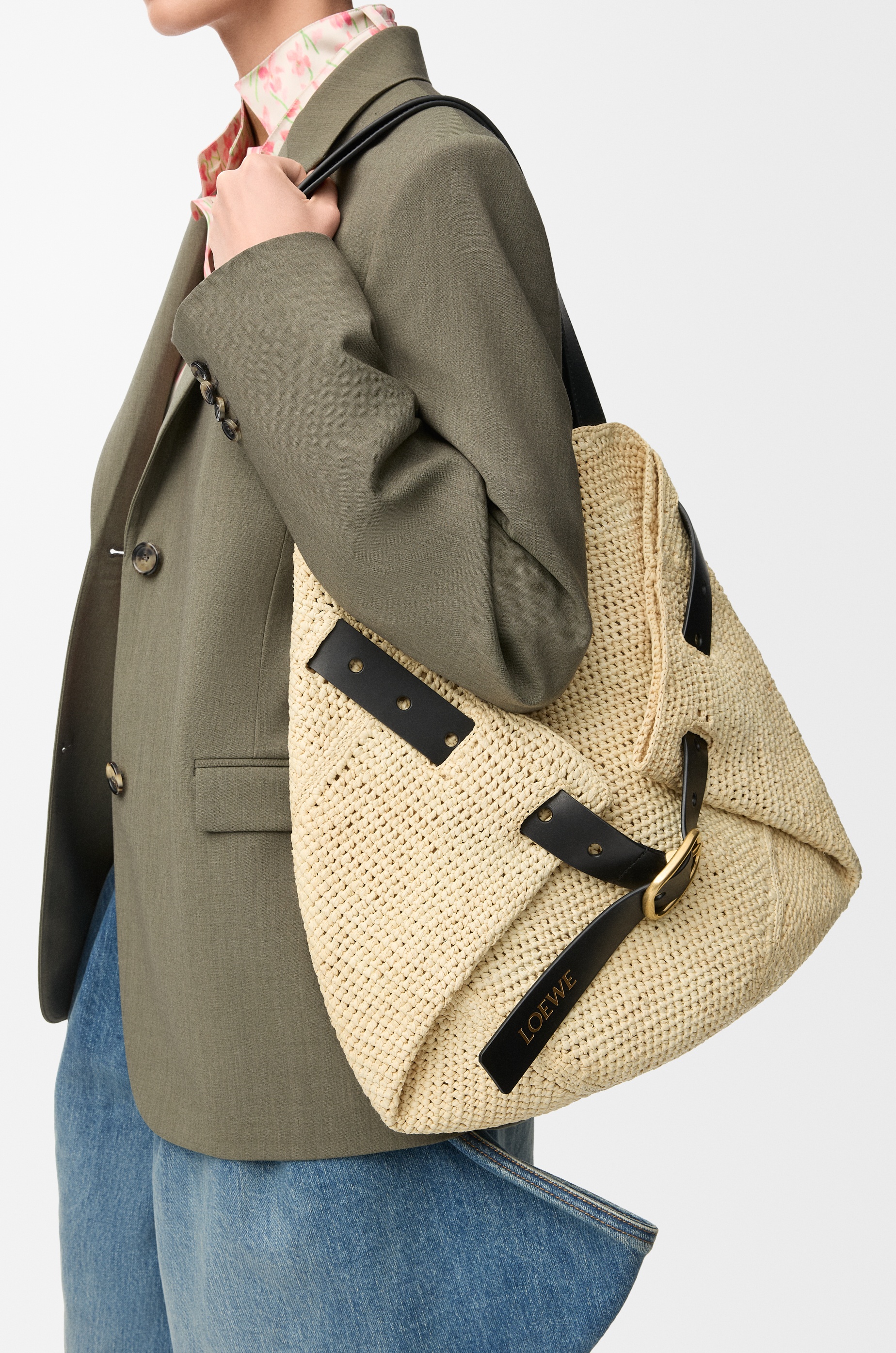Medium Punch Hole shopper in raffia - 2
