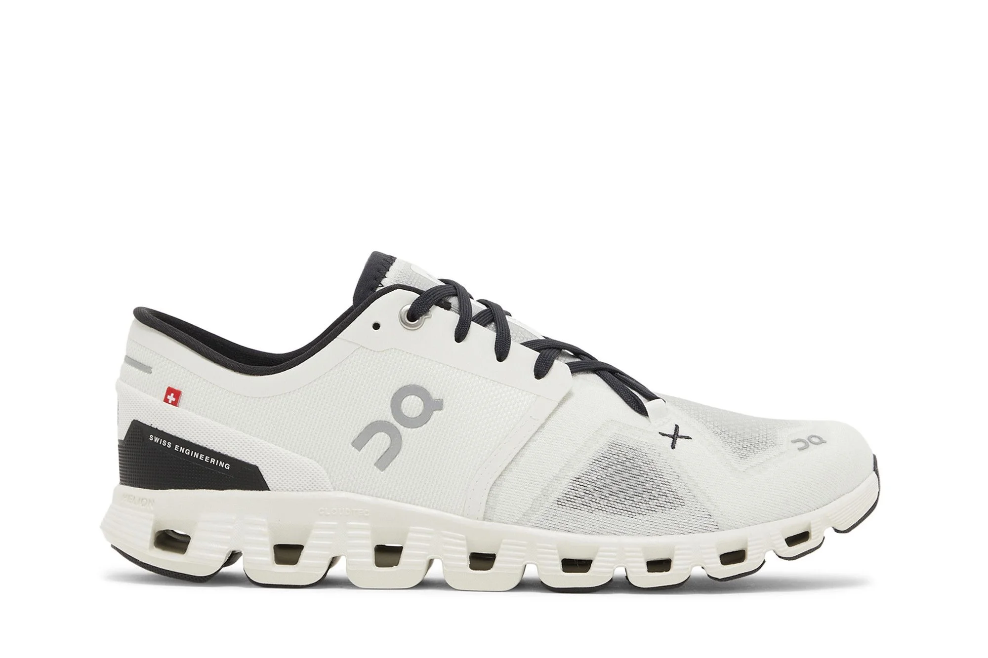 Cloud X 3 'Ivory Black' - 1