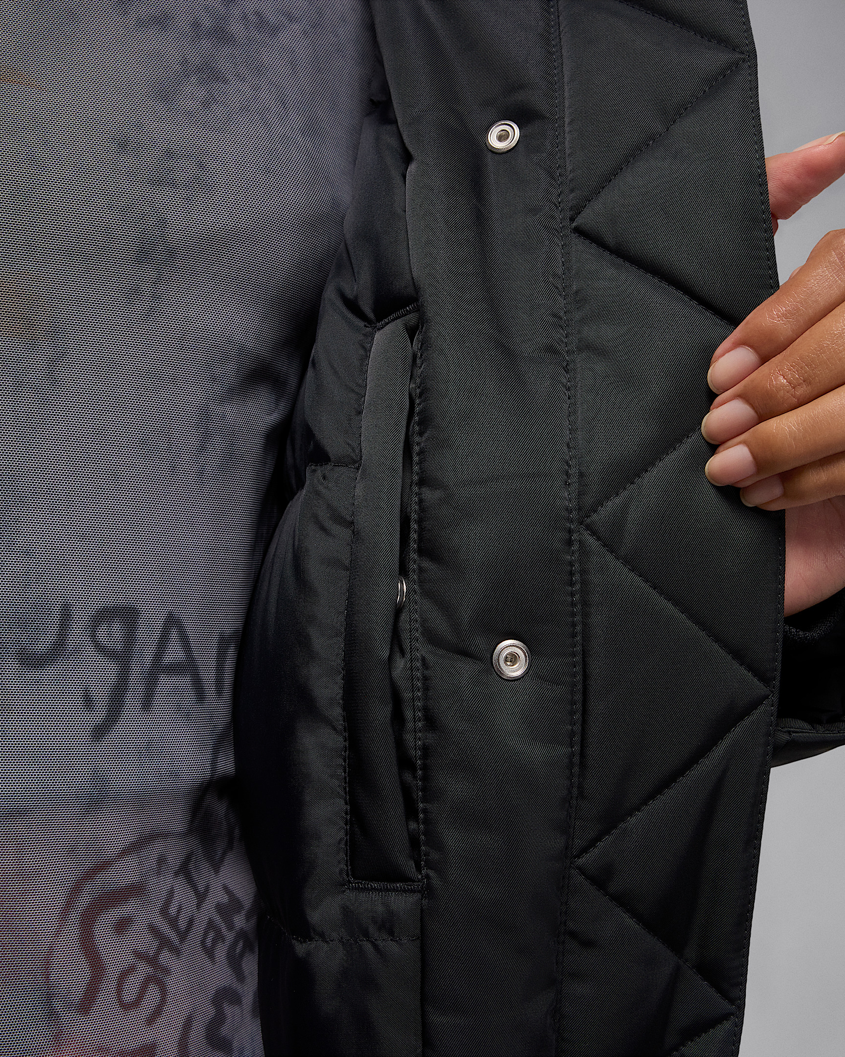 Jordan Flight Women's Therma-FIT Oversized Down Parka - 6