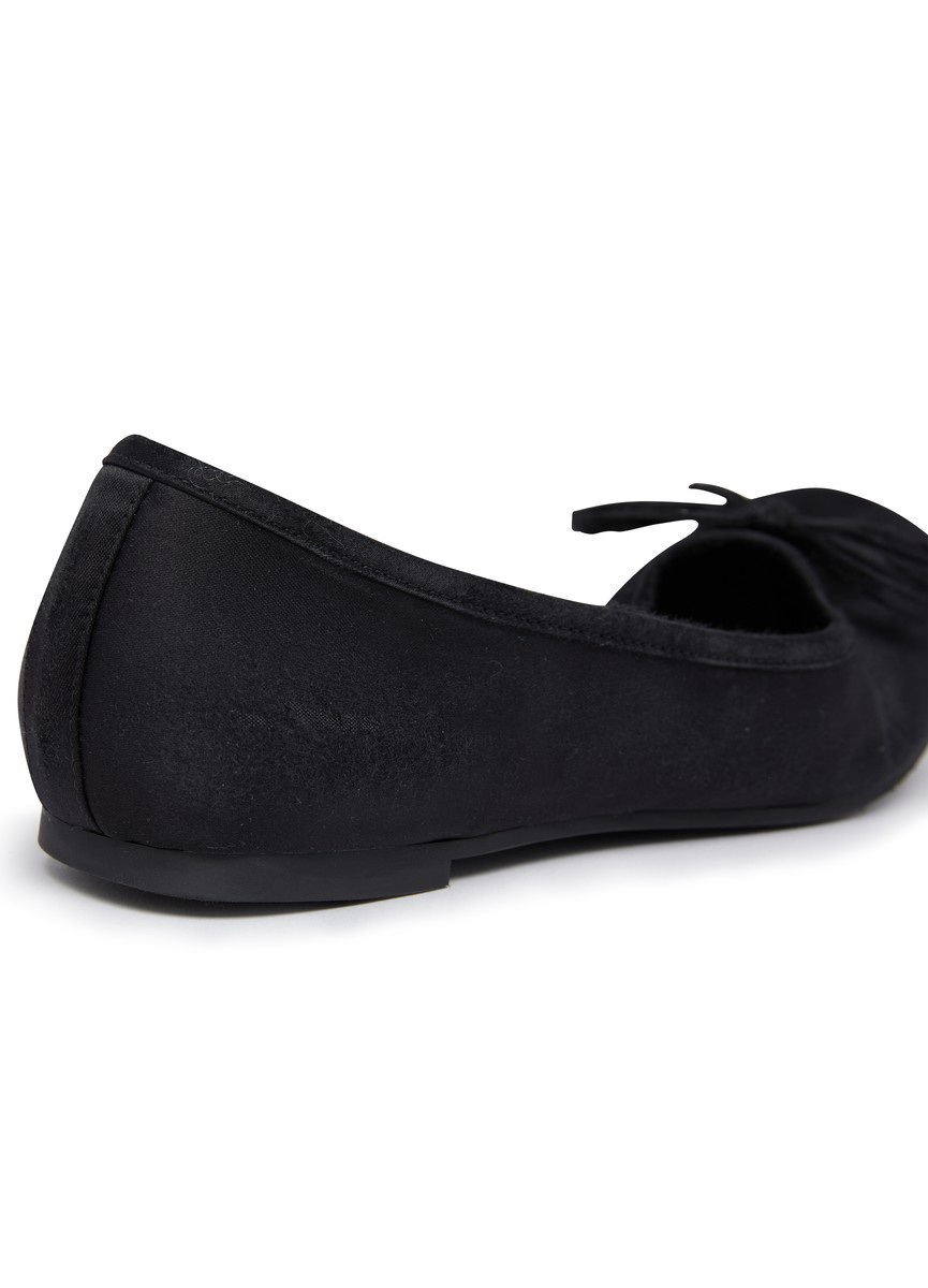 【関税＆送料込み】Balenciaga Leopold Ballerinas Balenciaga Leopold Ballerinas | Saks Fifth Avenue