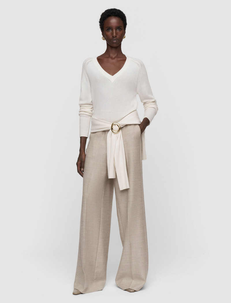 JOSEPH Lucille Light Pure Cashmere V Neck Jumper outlook