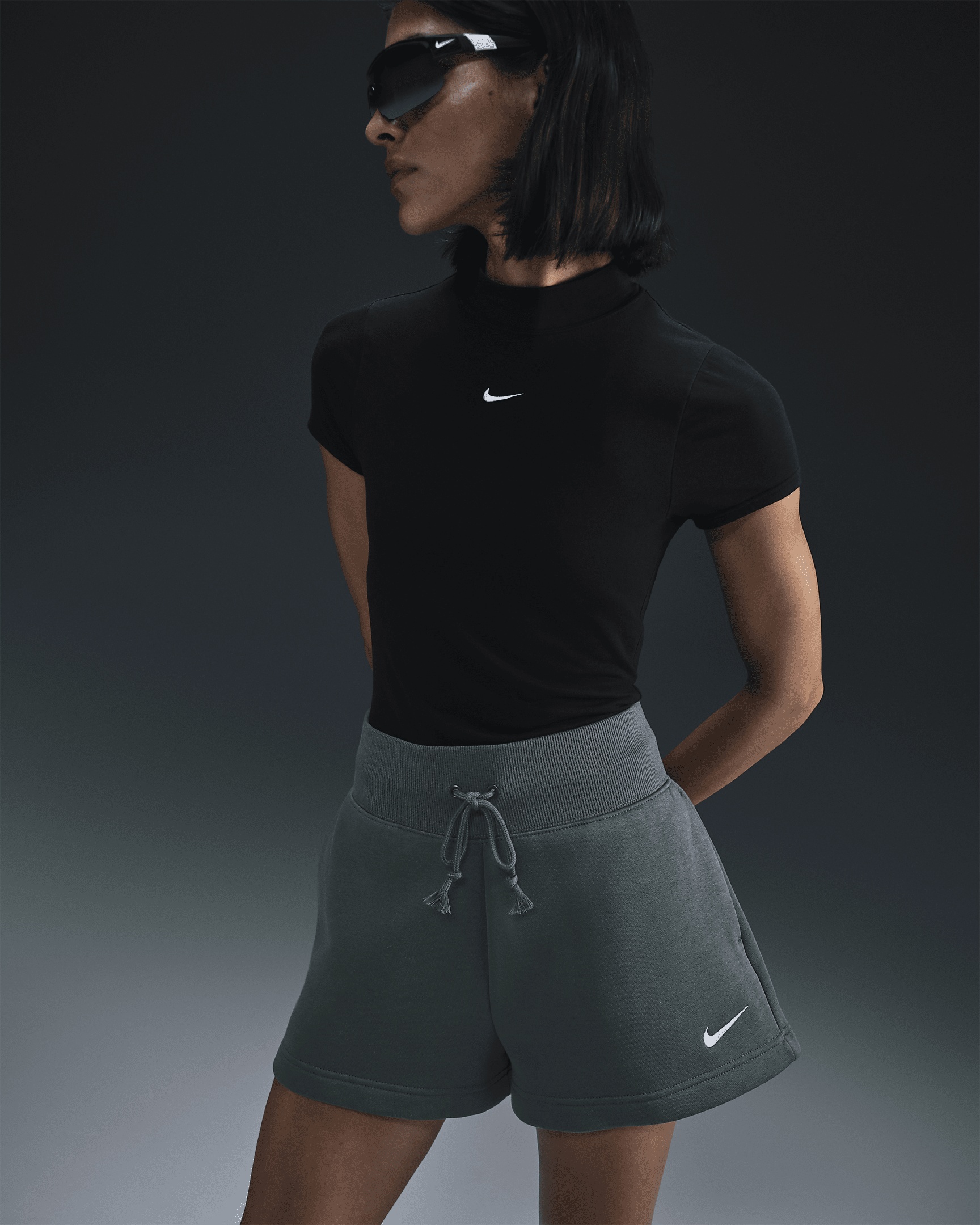 Nike Sportswear Phoenix Fleece Women's High-Waisted Loose Shorts - 2