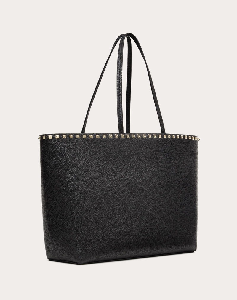 ROCKSTUD GRAINY CALFSKIN TOTE BAG 2