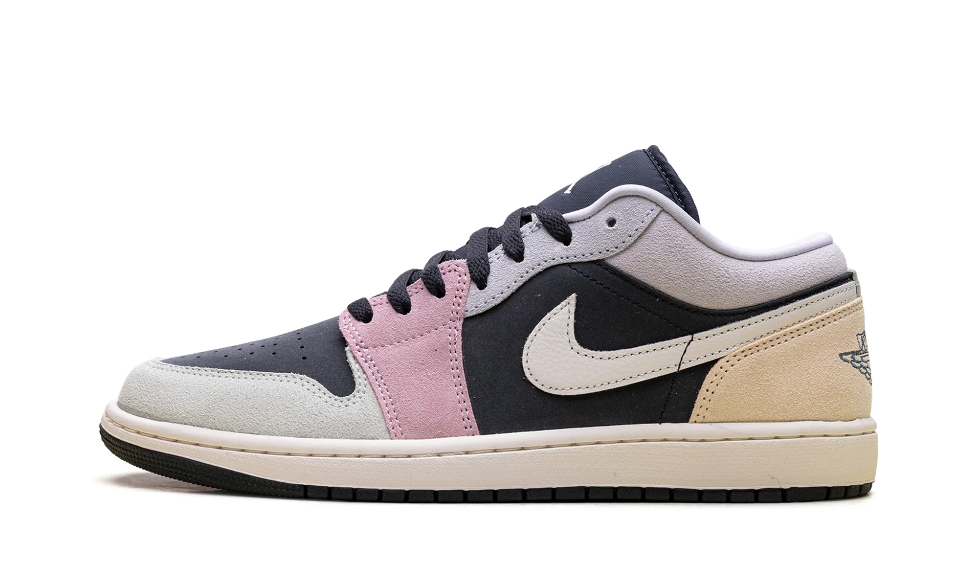 Air Jordan 1 Low SE "Black Pastels" IB7109 004 - 1
