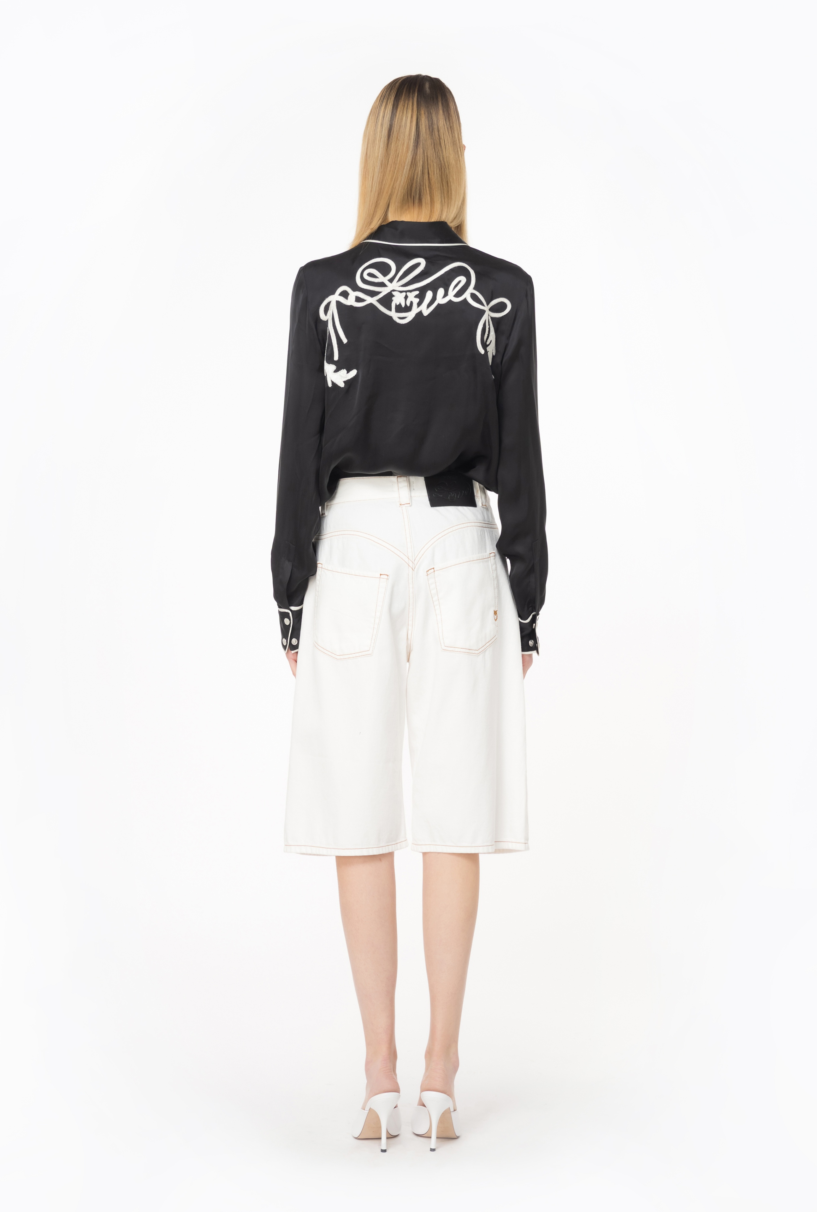 BULL BERMUDA SHORTS WITH PIERCING DETAIL - 3
