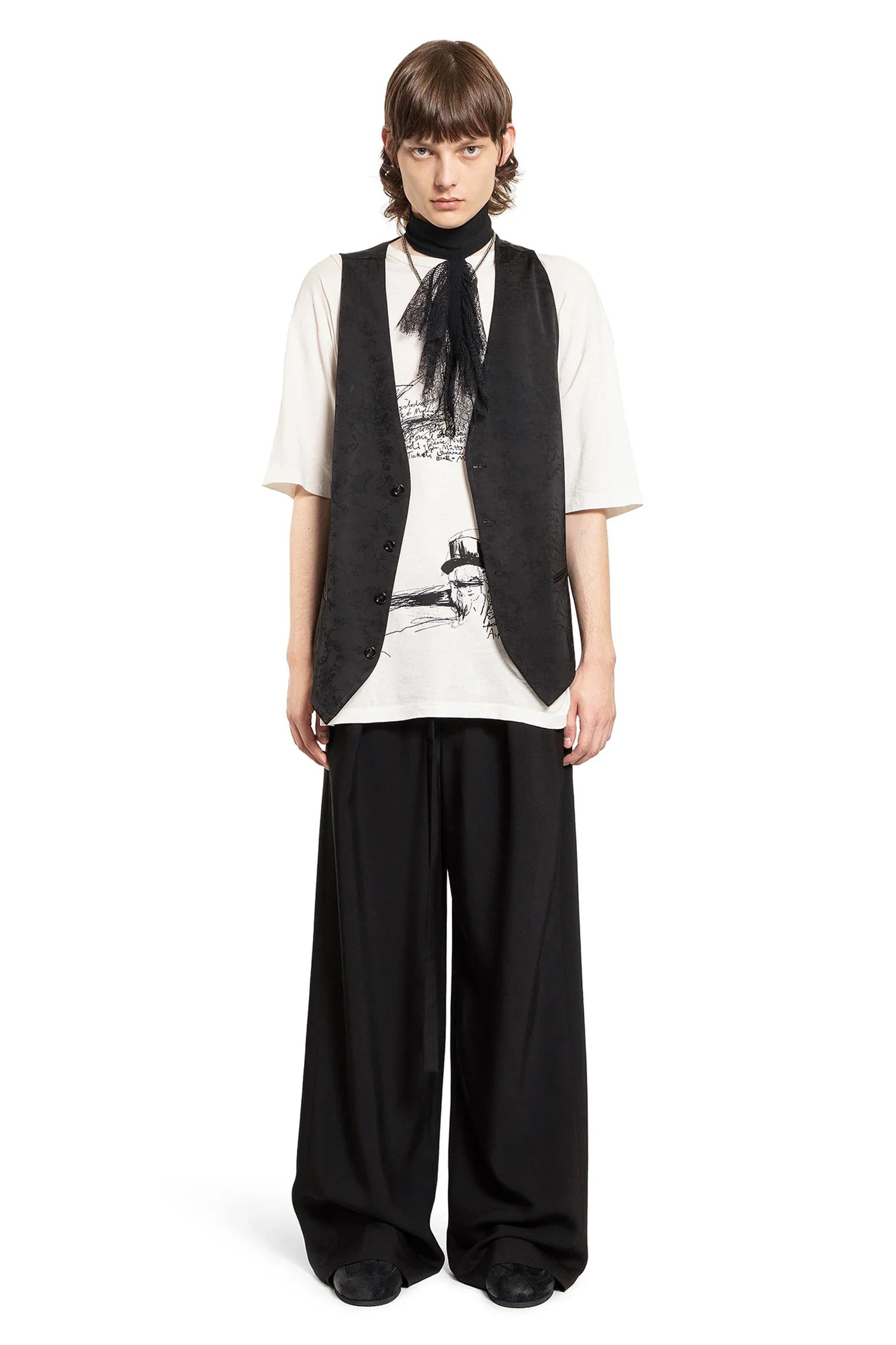 Dieter-Sketchbook-High-Comfort-T-Shirt - 4
