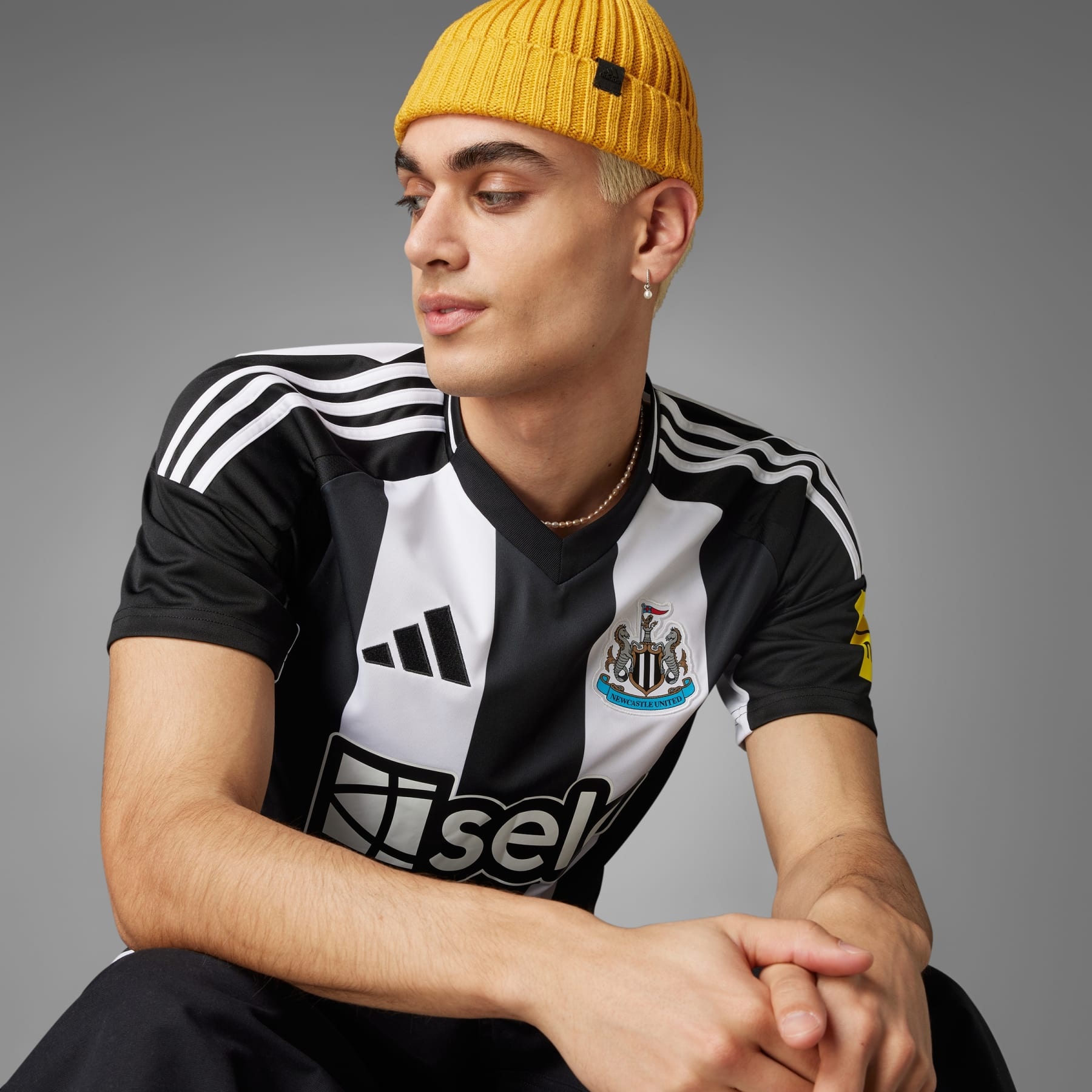 Newcastle United FC 24/25 Home Jersey - 5