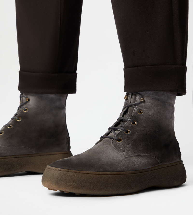 Tod's TOD'S W. G. LACE-UP ANKLE BOOTS IN SUEDE - GREY outlook