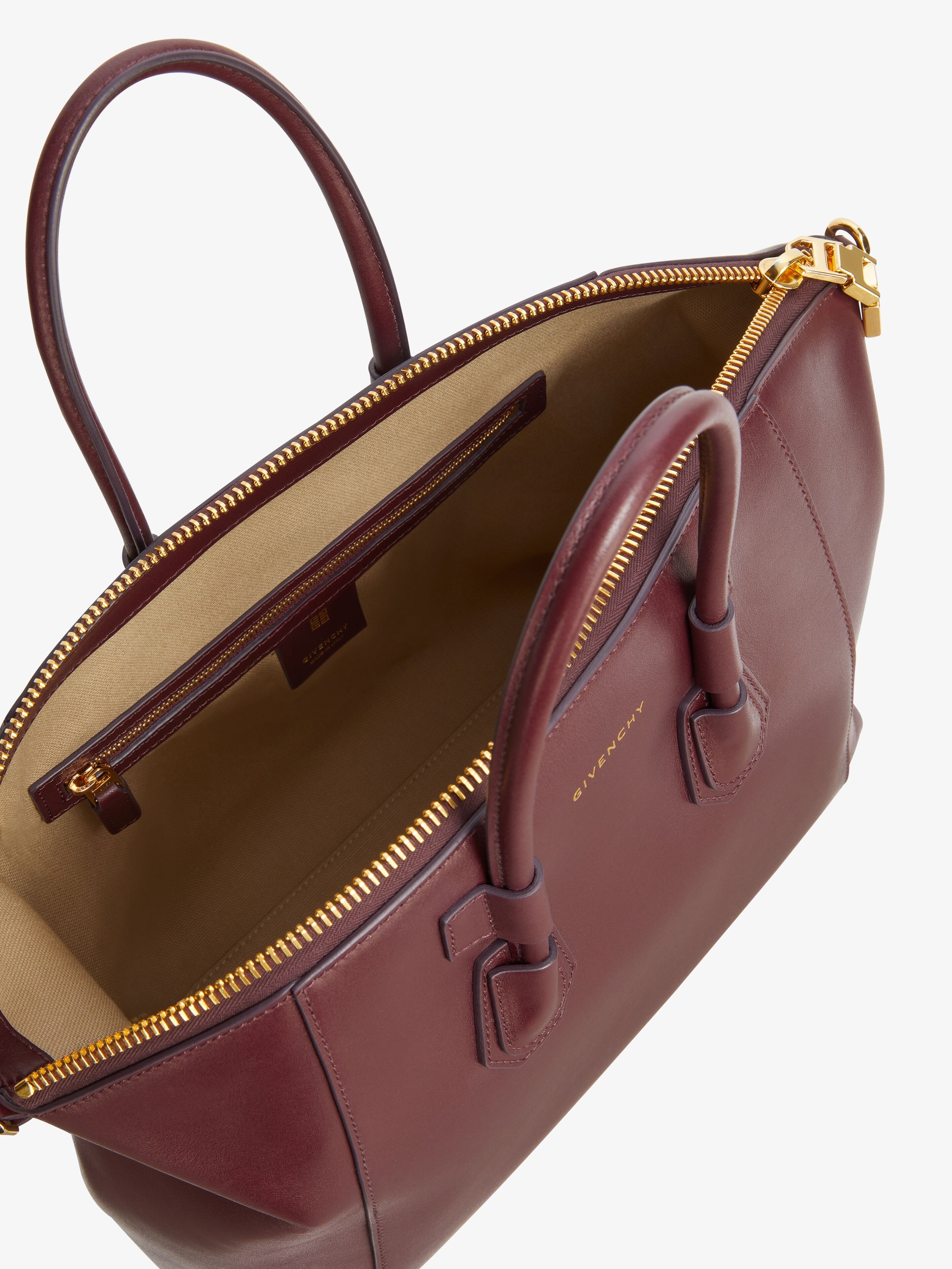 SMALL ANTIGONA SPORT BAG IN LEATHER - 6