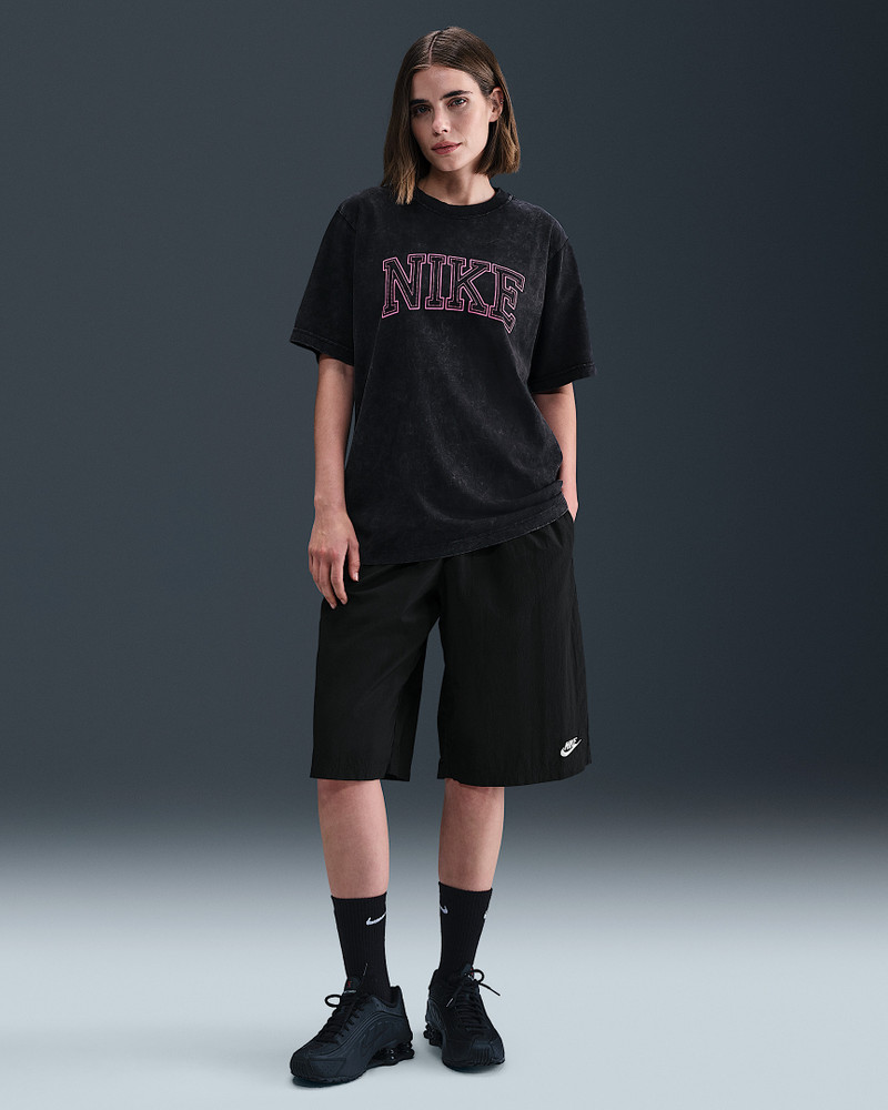 Nike Sportswear Classics Women's Loose T-Shirt 4