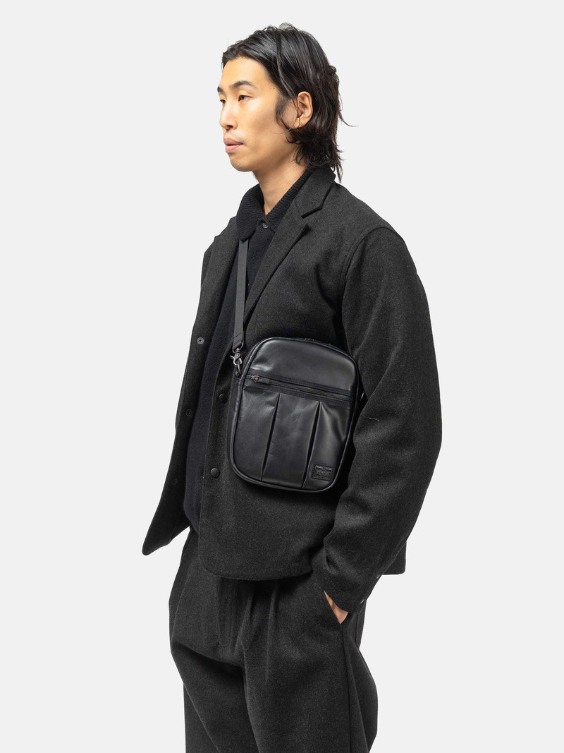 PORTER ALOOF Shoulder Bag (L) Black outlook