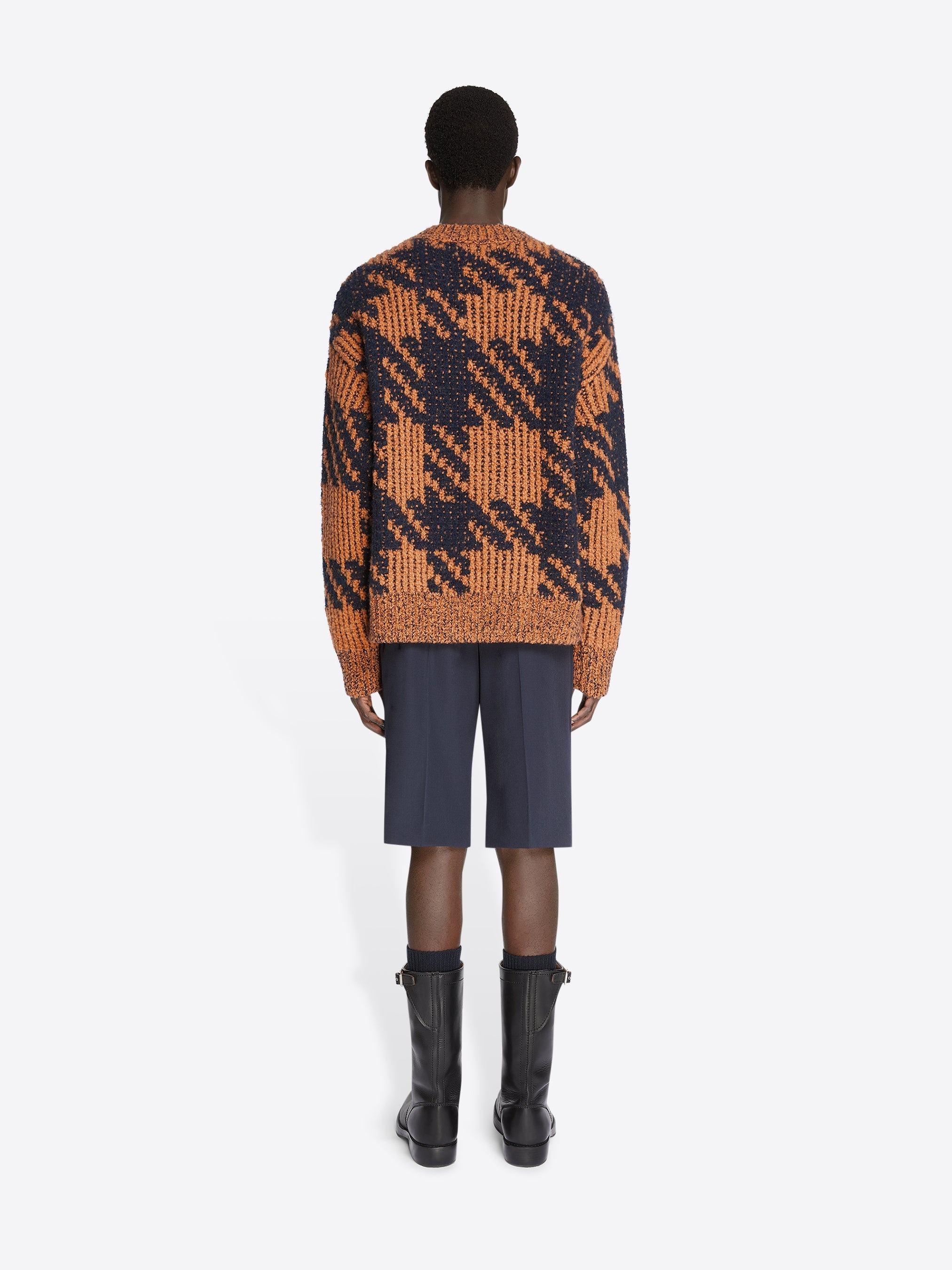 GRAPHIC SWEATER - 4
