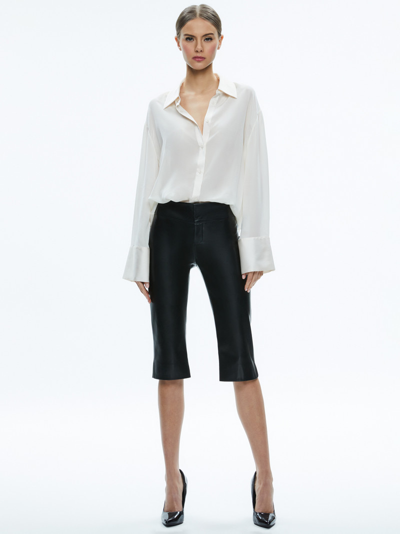 Alice + Olivia OLIVIA LOW RISE VEGAN CLAM DIGGER PANT outlook