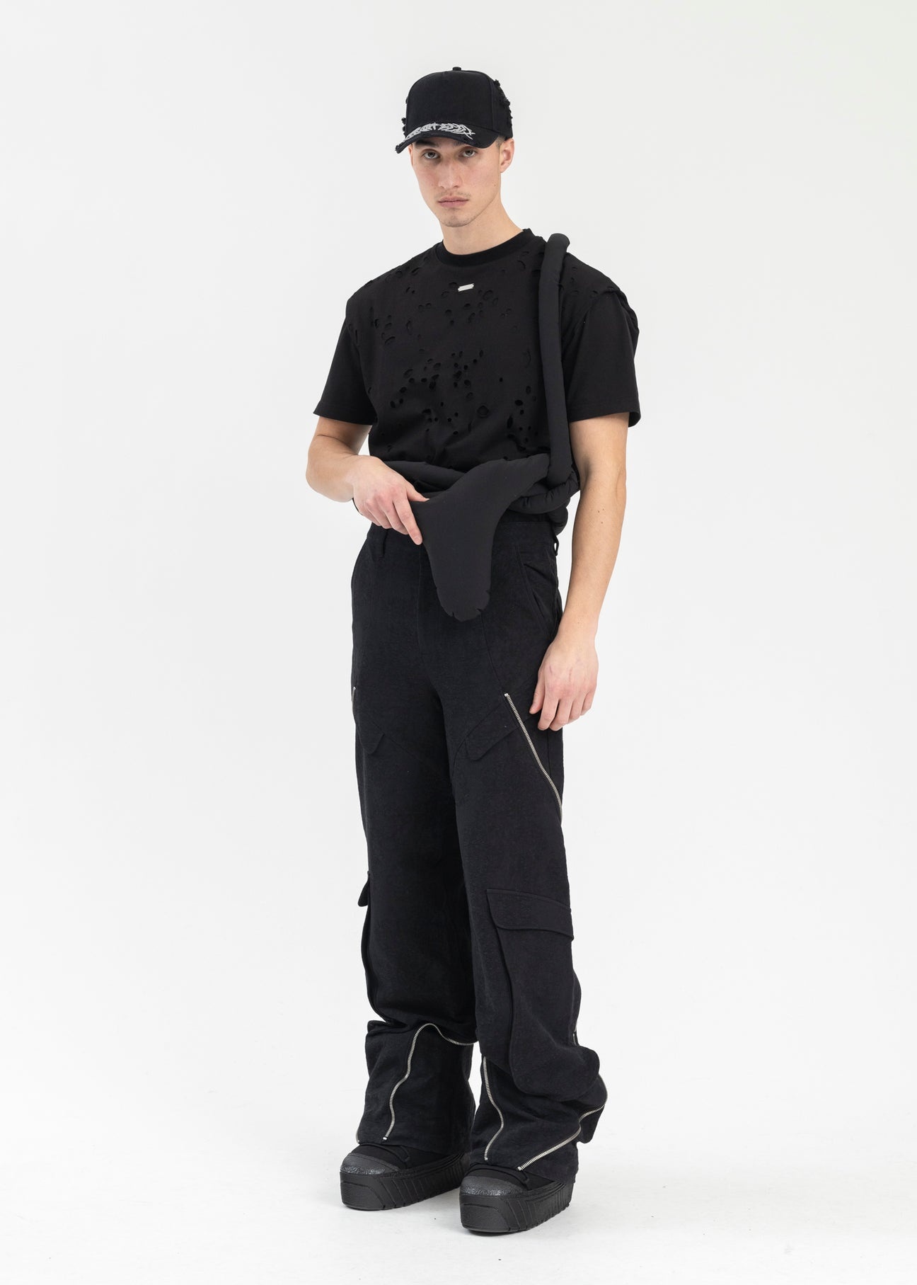 BLACK PUNCTURED CARGO TROUSER - 6